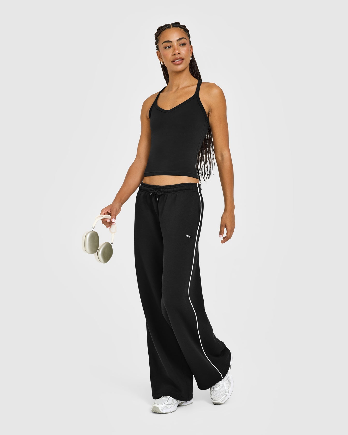 Cotton Racer Back Fitted Vest | Black - Image 3