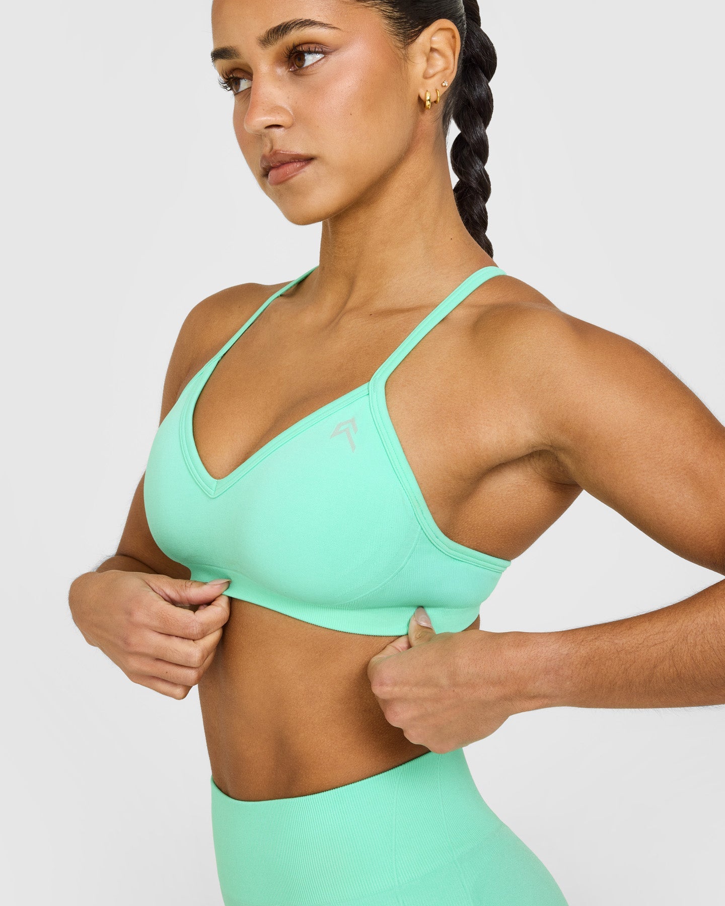 EnhanceLift Seamless Strappy Sports Bra with White Logo | Peppermint Green - Image 5