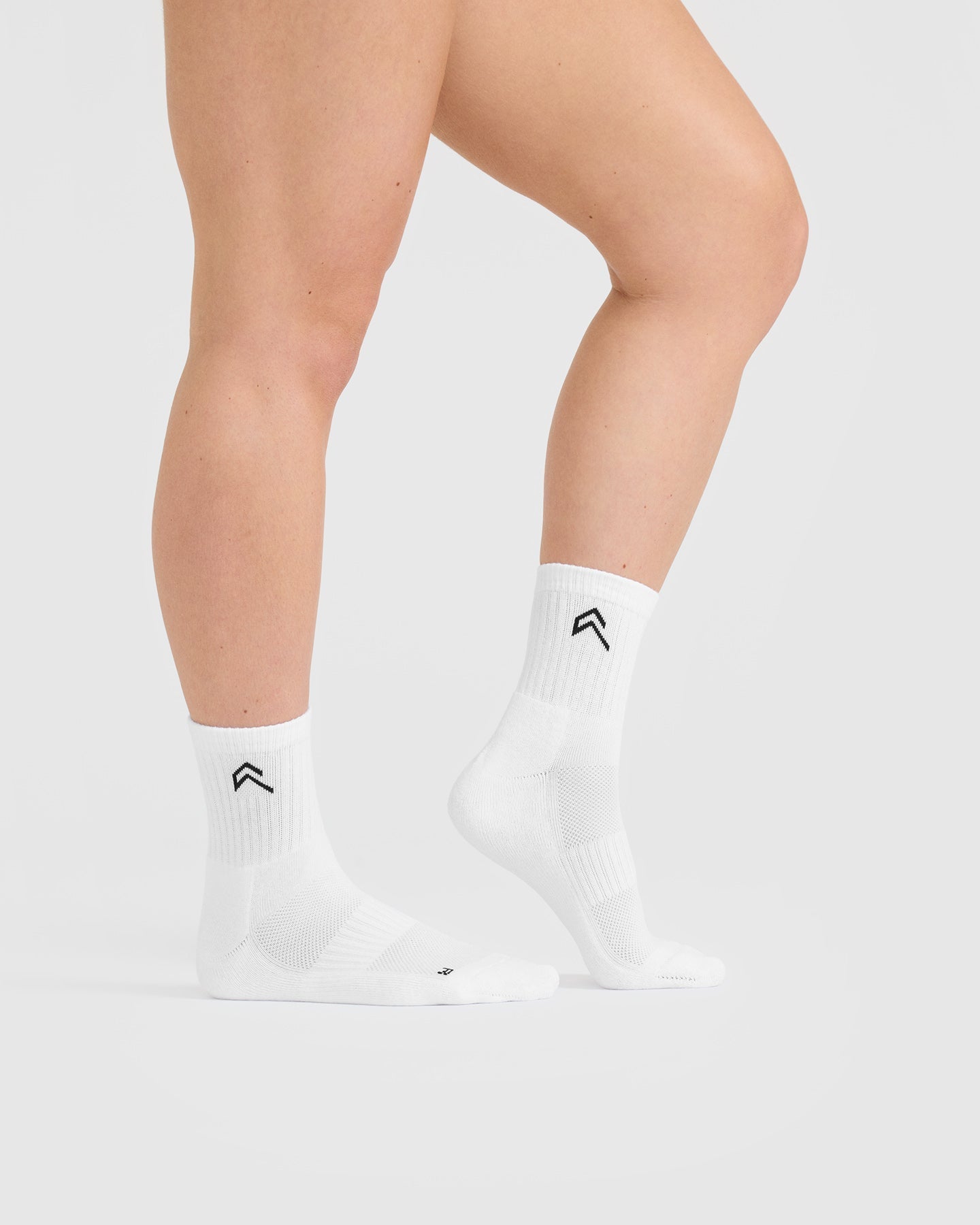 Alternative view of Mid Crew Socks 5 Pack | White