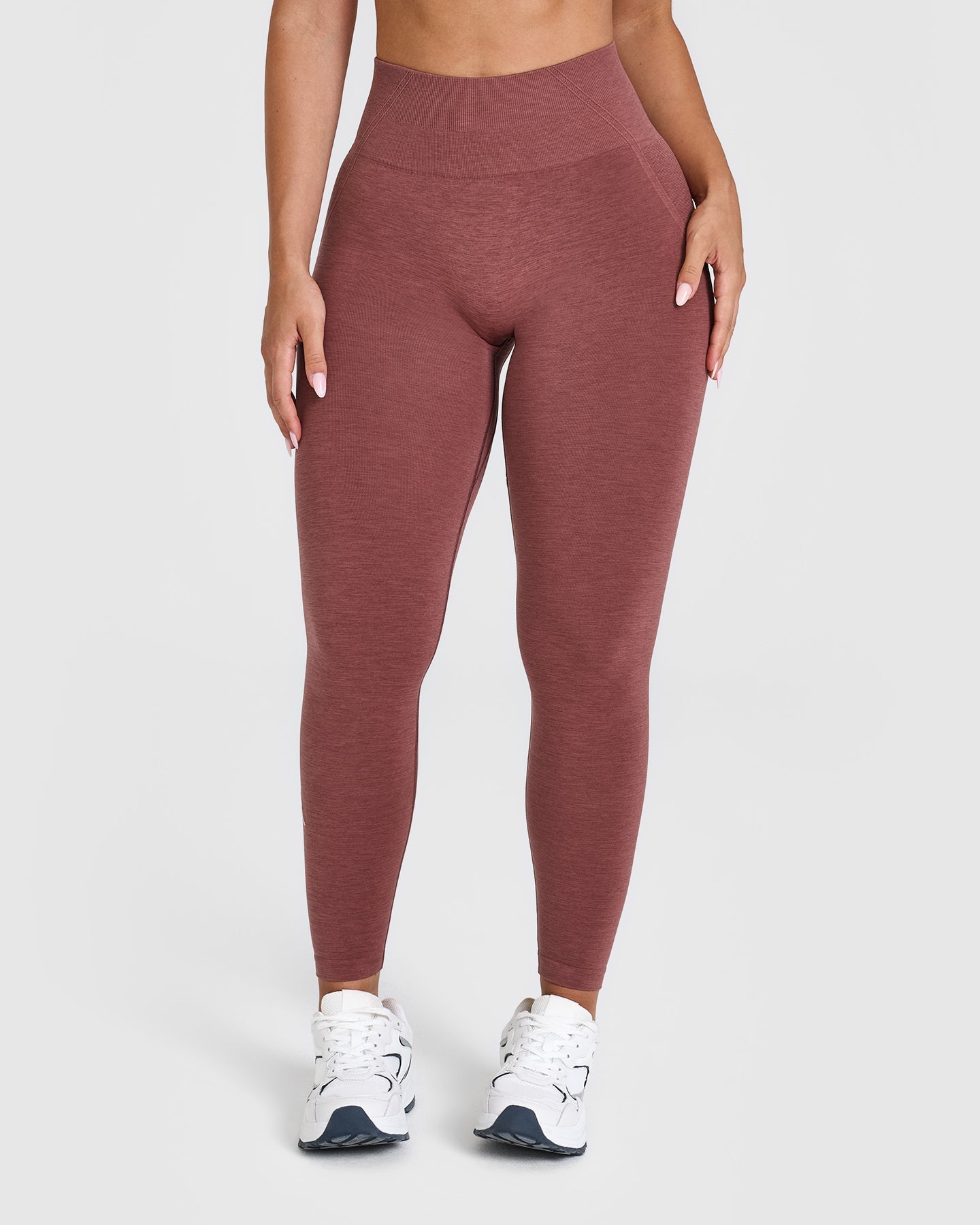 EffortlessLift Seamless Leggings with White Logo | Berry