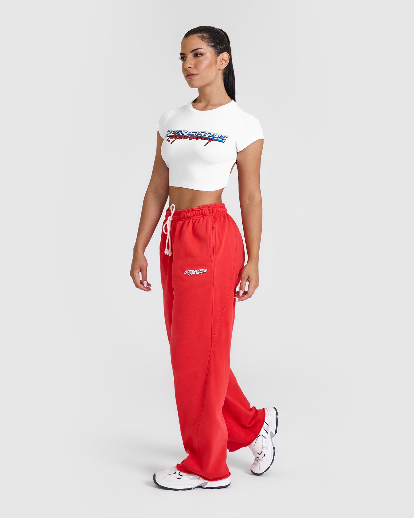 Vintage Open Back Crop T-Shirt with Graphic | White - Image 3