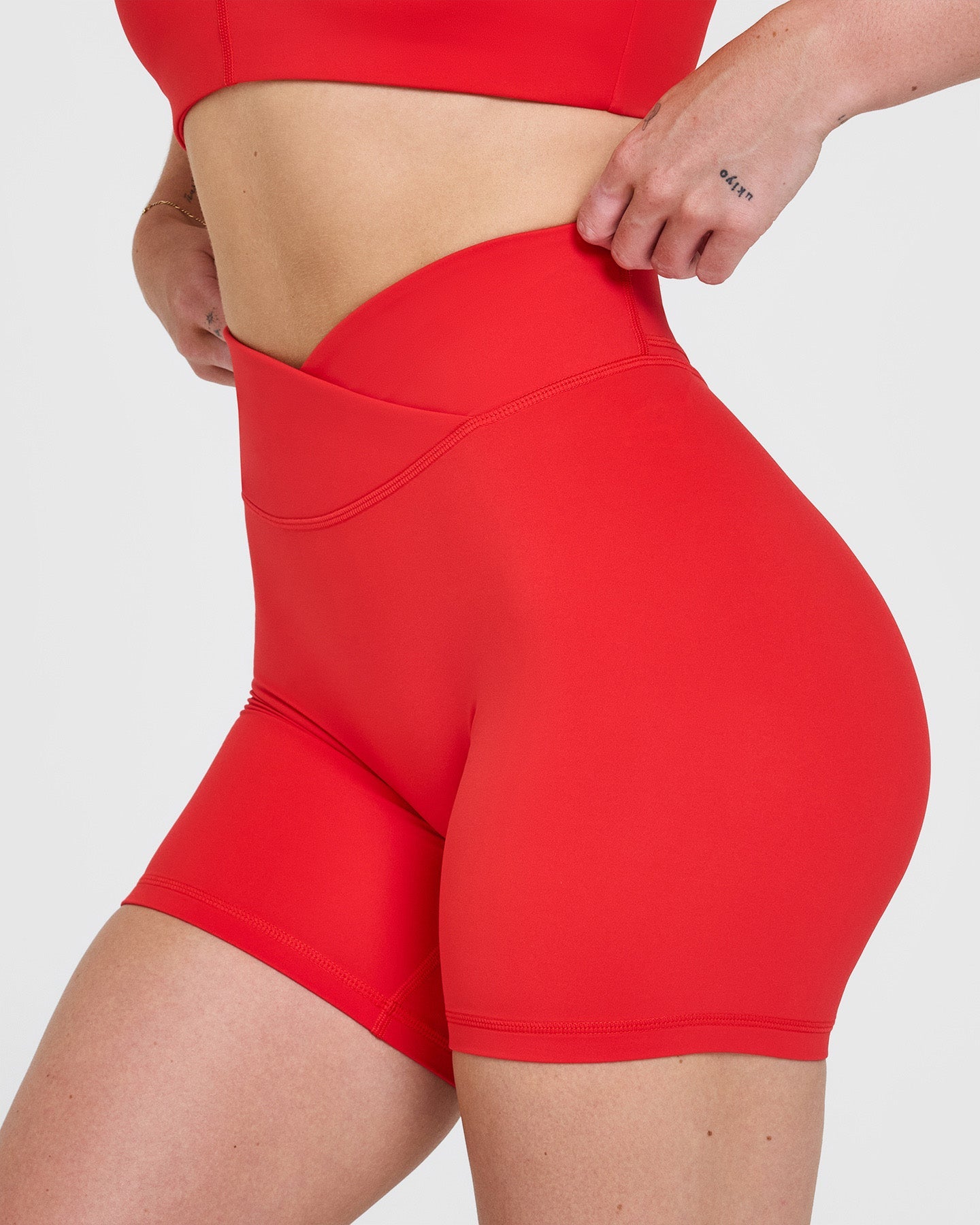 UnifiedMove Wrap Shorts 6" | Muscle Mommy Red - Image 4