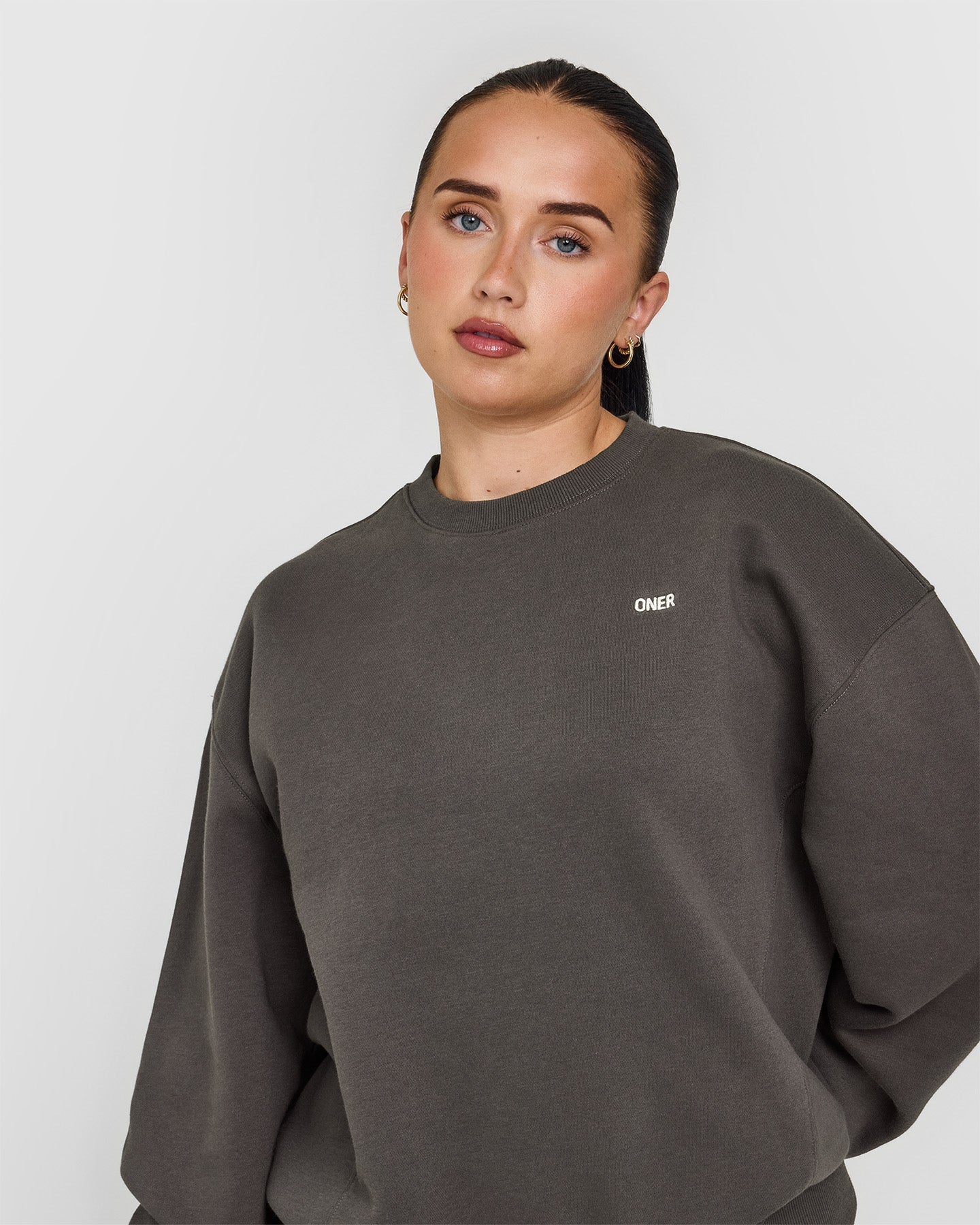 Foundations Crew Neck Sweatshirt | Deep Taupe - Image 4