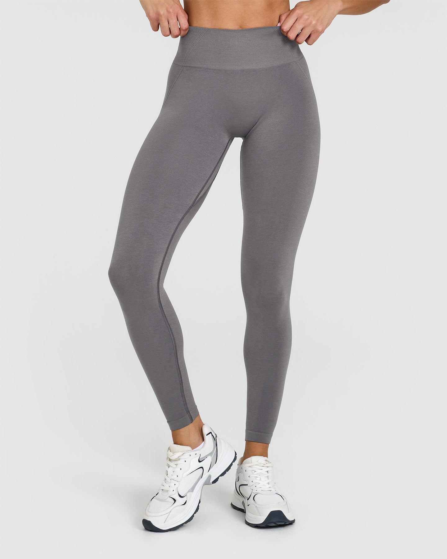 Alternative view of EffortlessLift Seamless Leggings with White Logo | Ash Grey