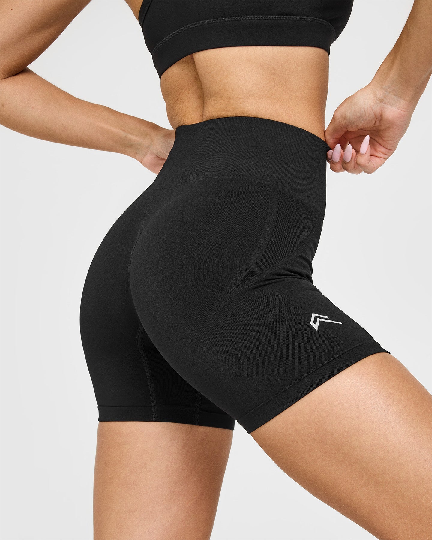 EffortlessLift Seamless Shorts with White Logo | Black - Image 5