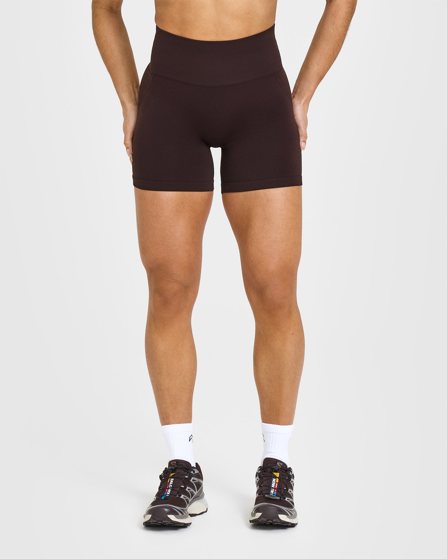 Alternative view of EffortlessLift Seamless Shorts with White Logo | Plum Brown