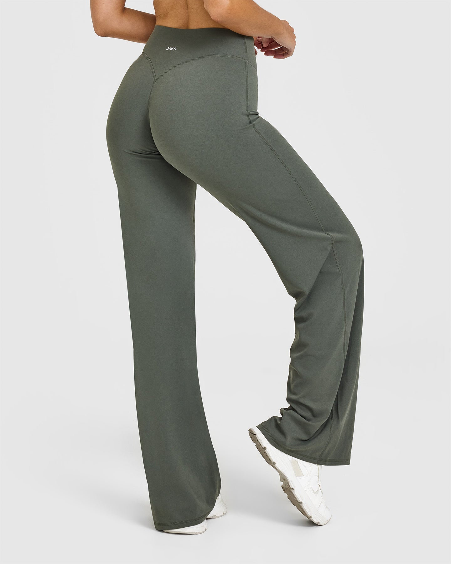 SoftMotion Straight Leg Bottoms with White Logo | Dark Khaki