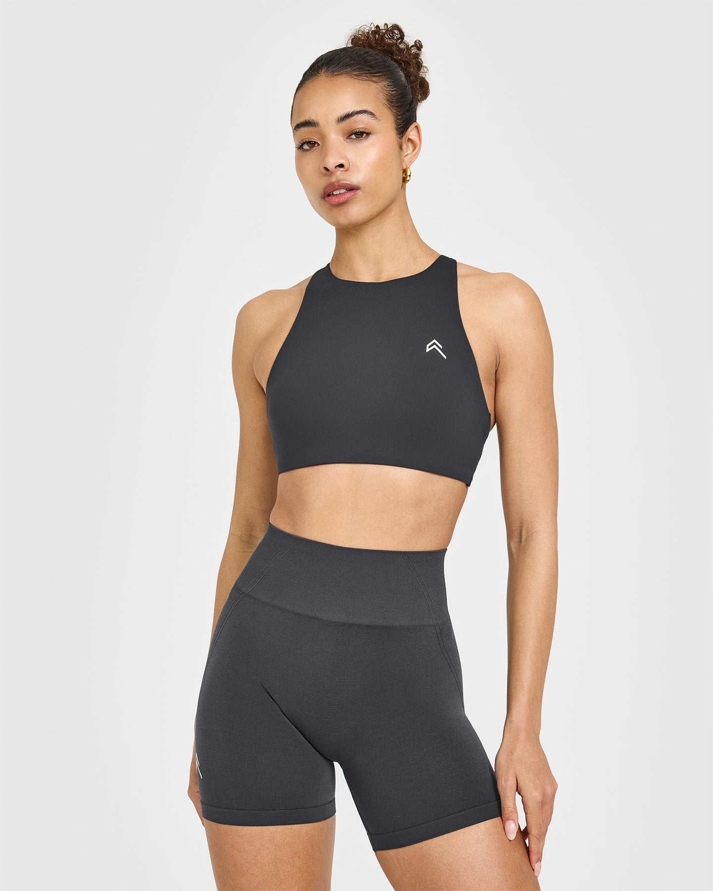 EasyLift High Neck Sports Bra with White Logo | Coal