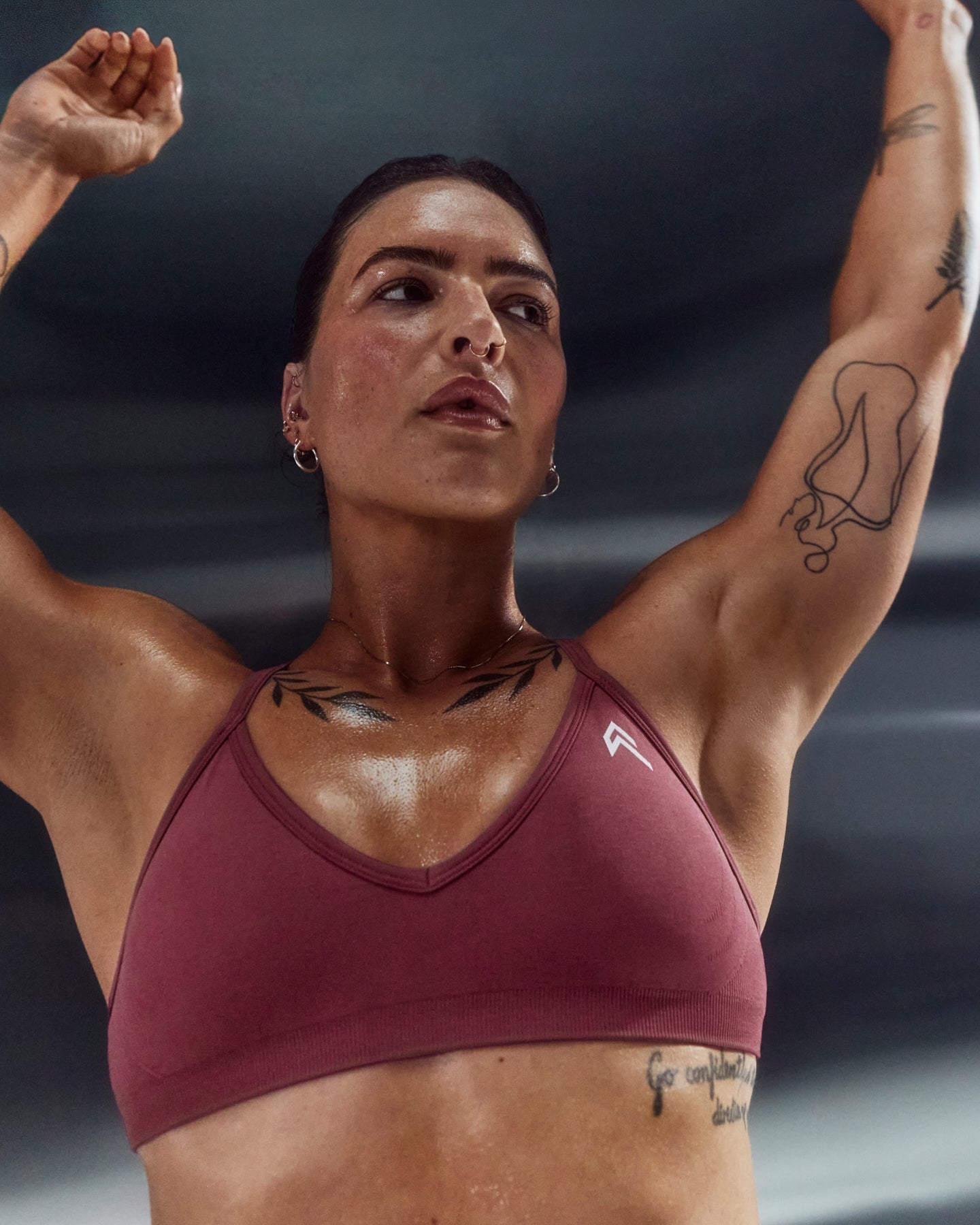 Alternative view of EnhanceLift Seamless Strappy Sports Bra with White Logo | Burnt Maroon