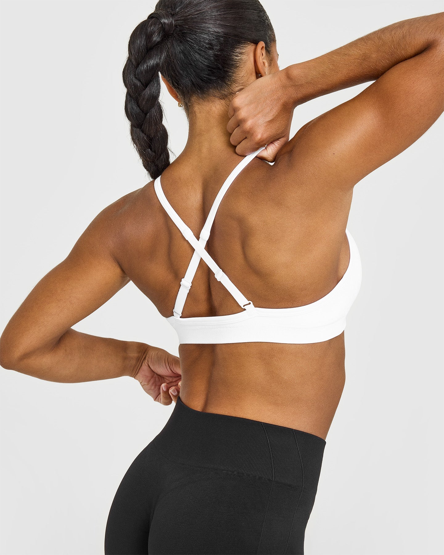 EnhanceLift Seamless Strappy Sports Bra | White - Image 4