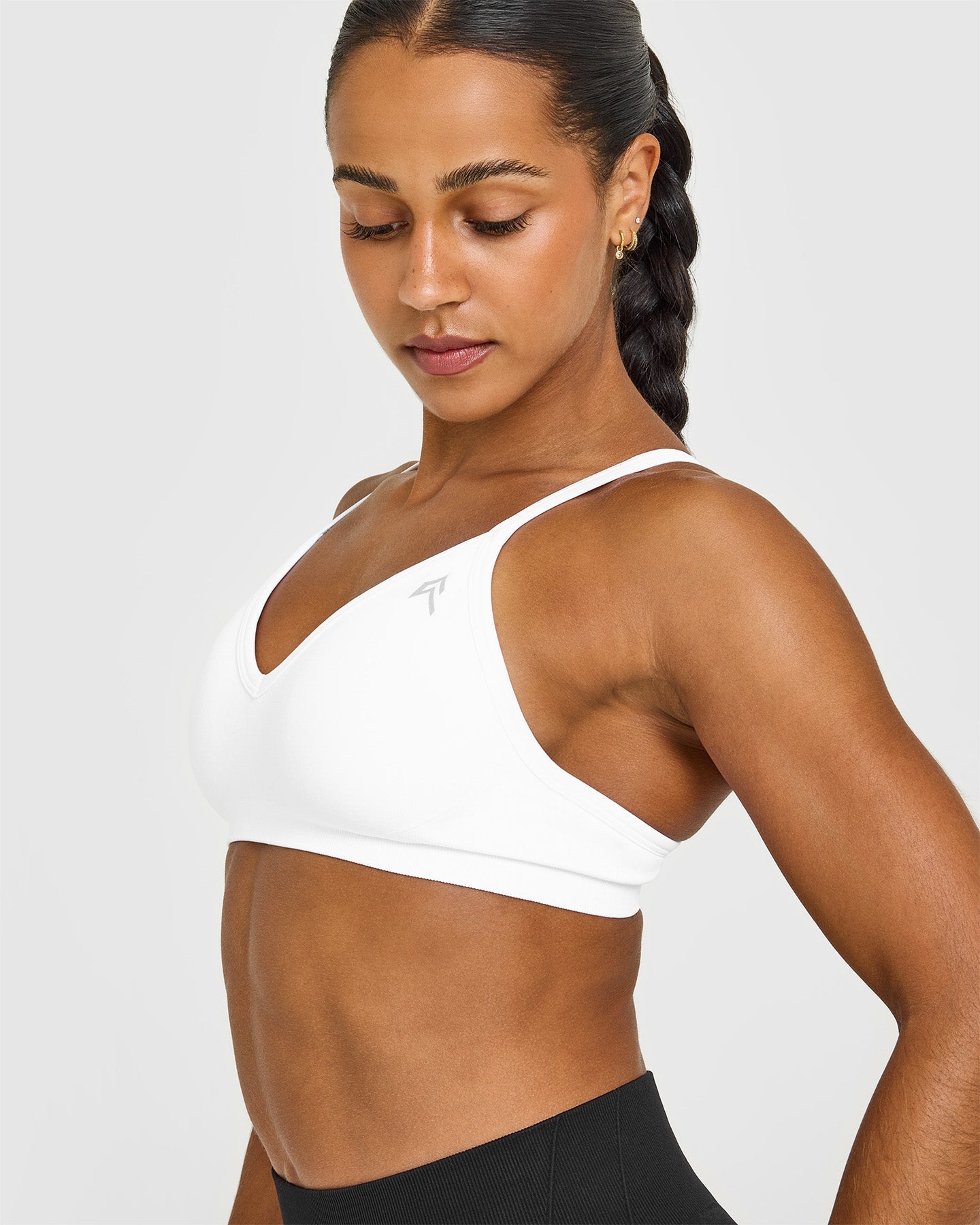 EnhanceLift Seamless Strappy Sports Bra | White - Image 5