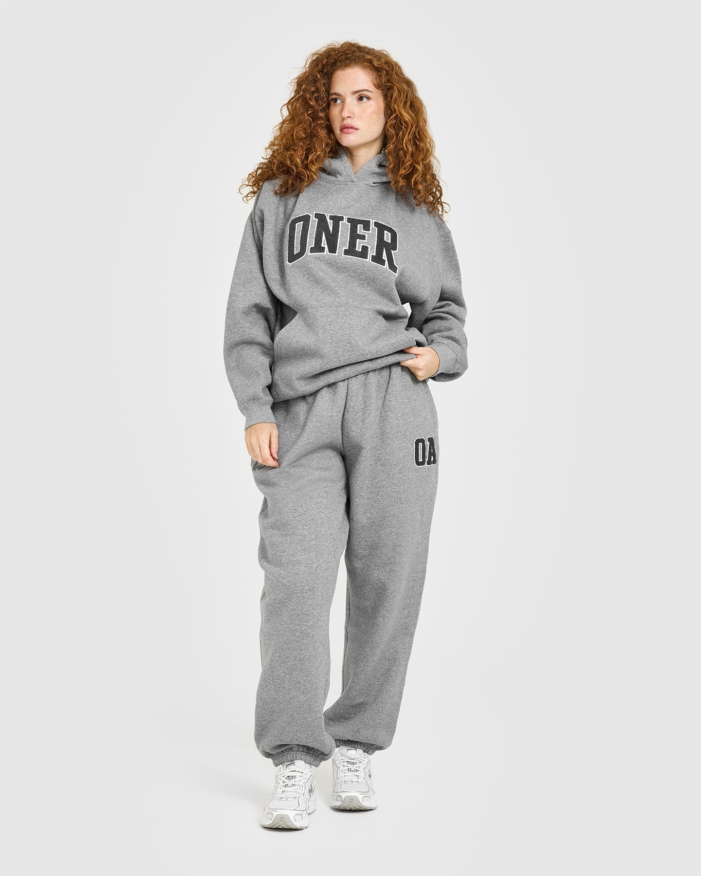 Foundations Oversized Oner 25 Joggers | Charcoal Marl - Image 3