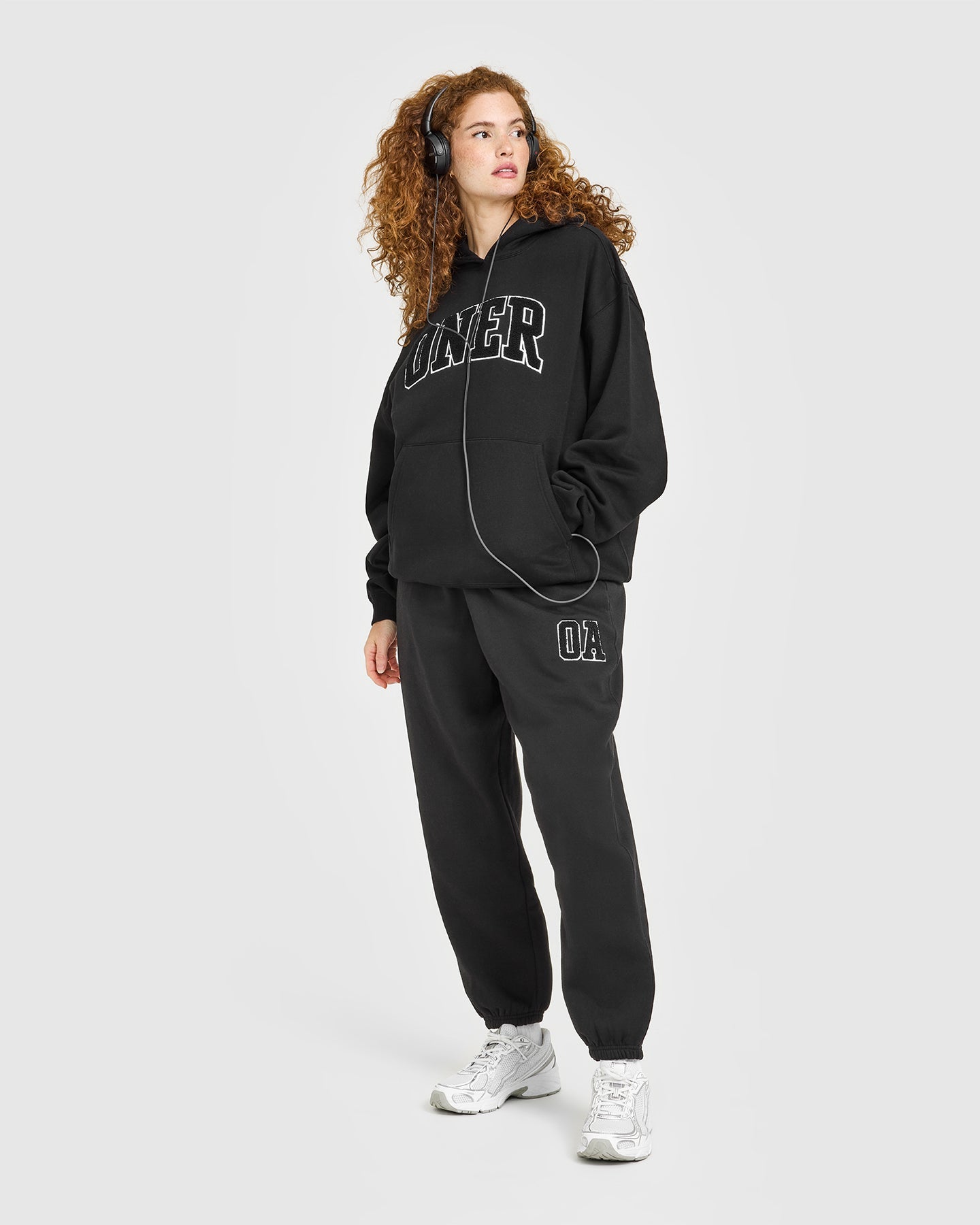 Alternative view of Foundations Oversized Oner 25 Joggers | Black