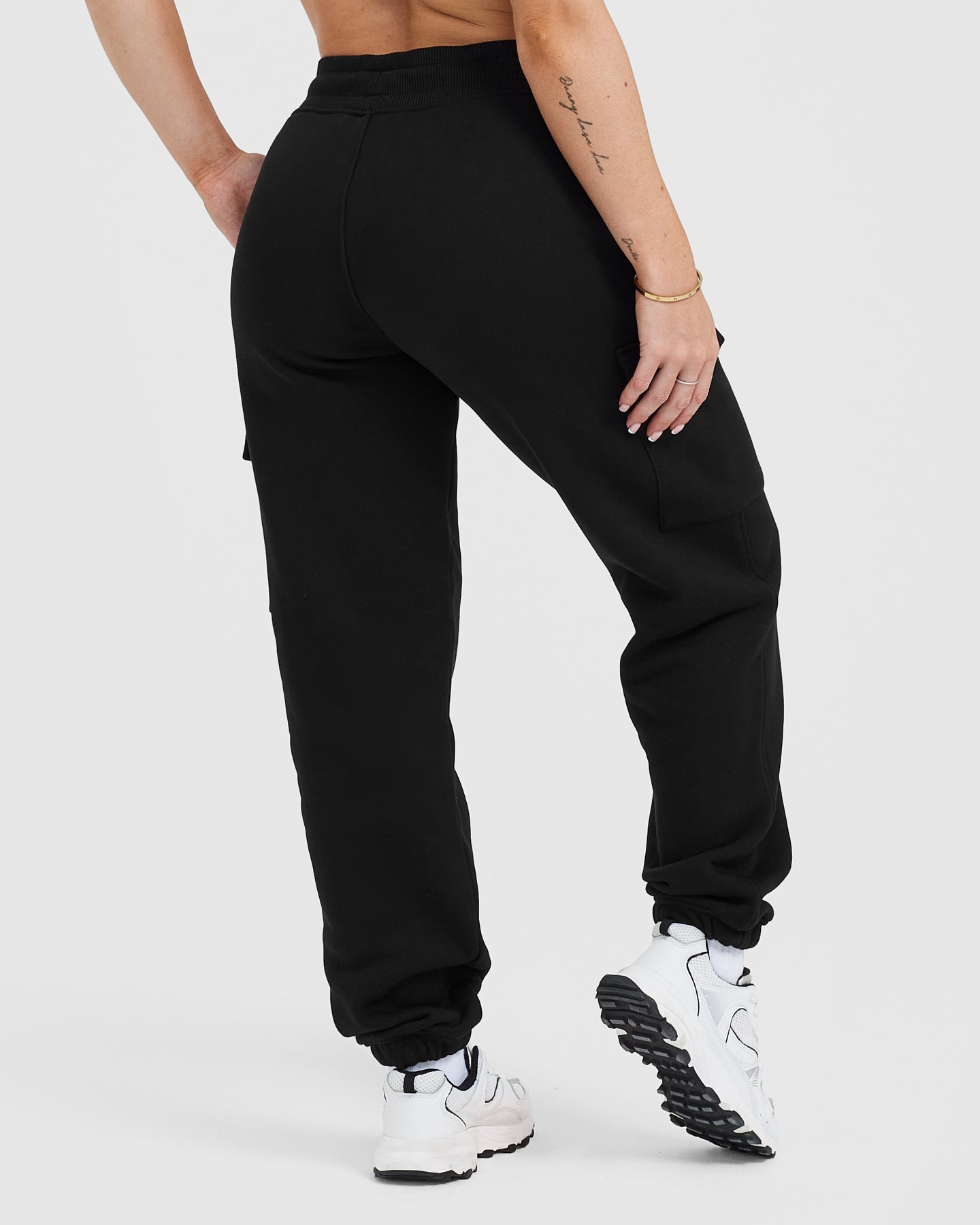 Alternative view of All Day Est 2020 Cargo Joggers | Black