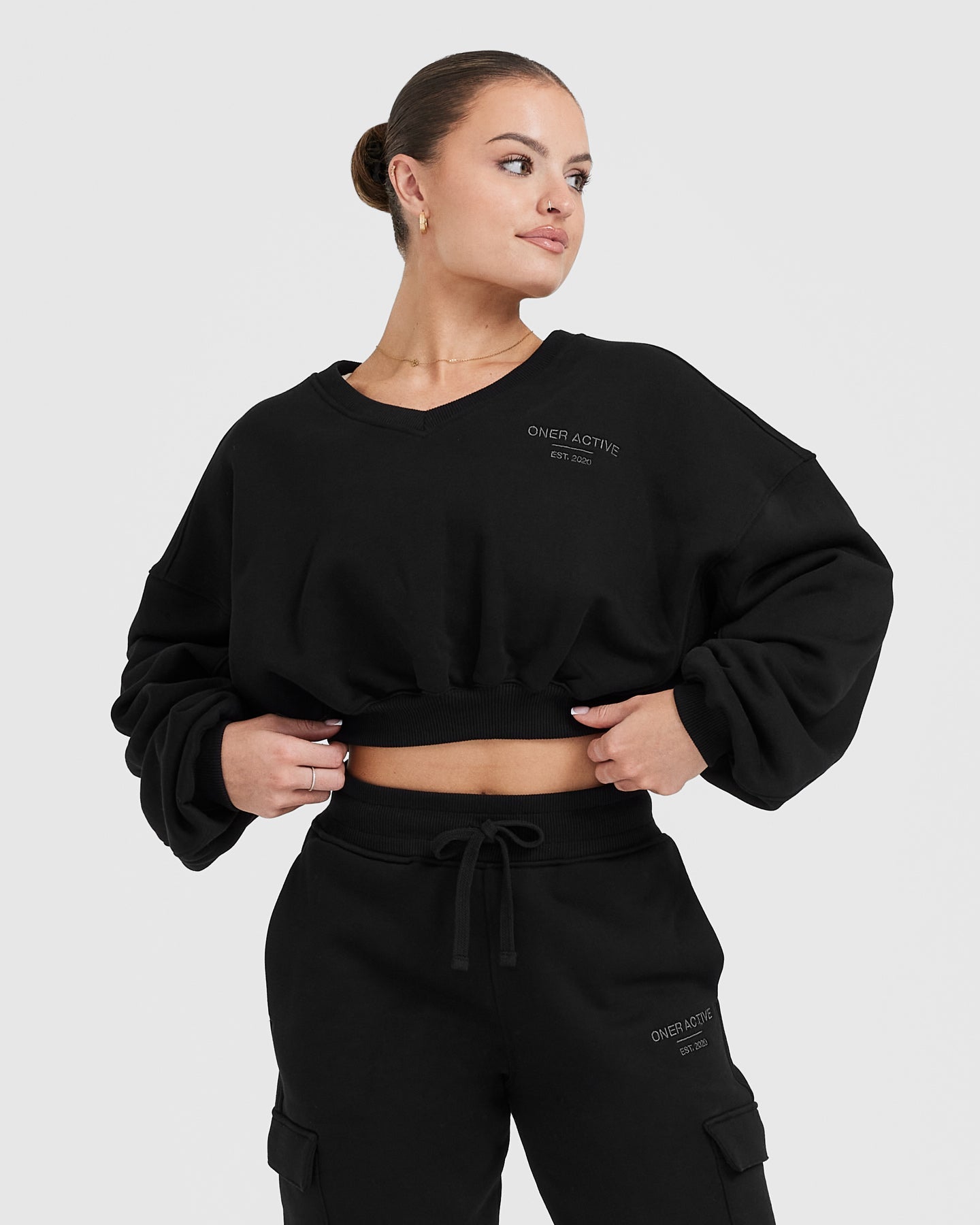 All Day Est 2020 Crop V Neck Sweatshirt | Black