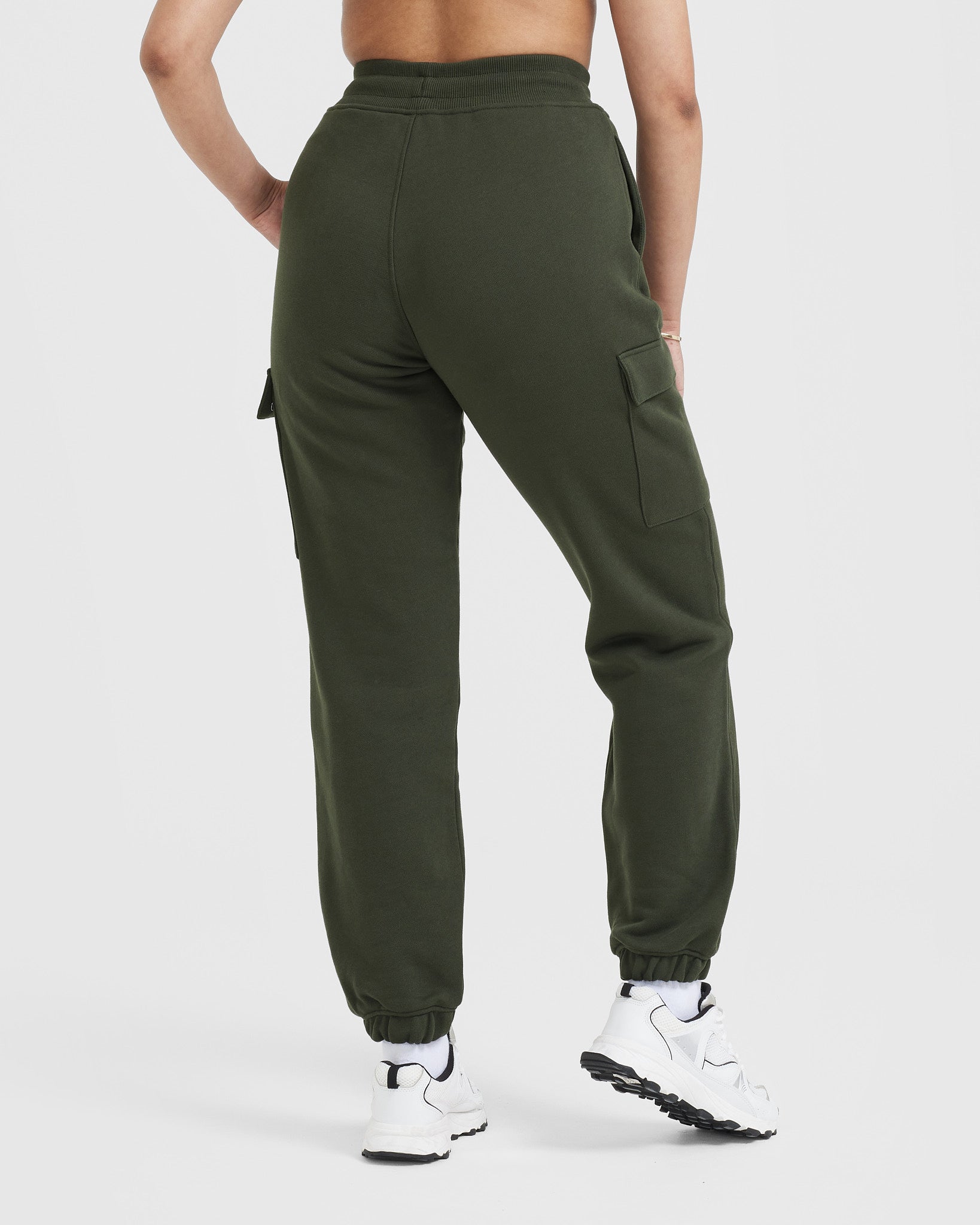 Alternative view of All Day Lightweight Cargo Joggers | Khaki