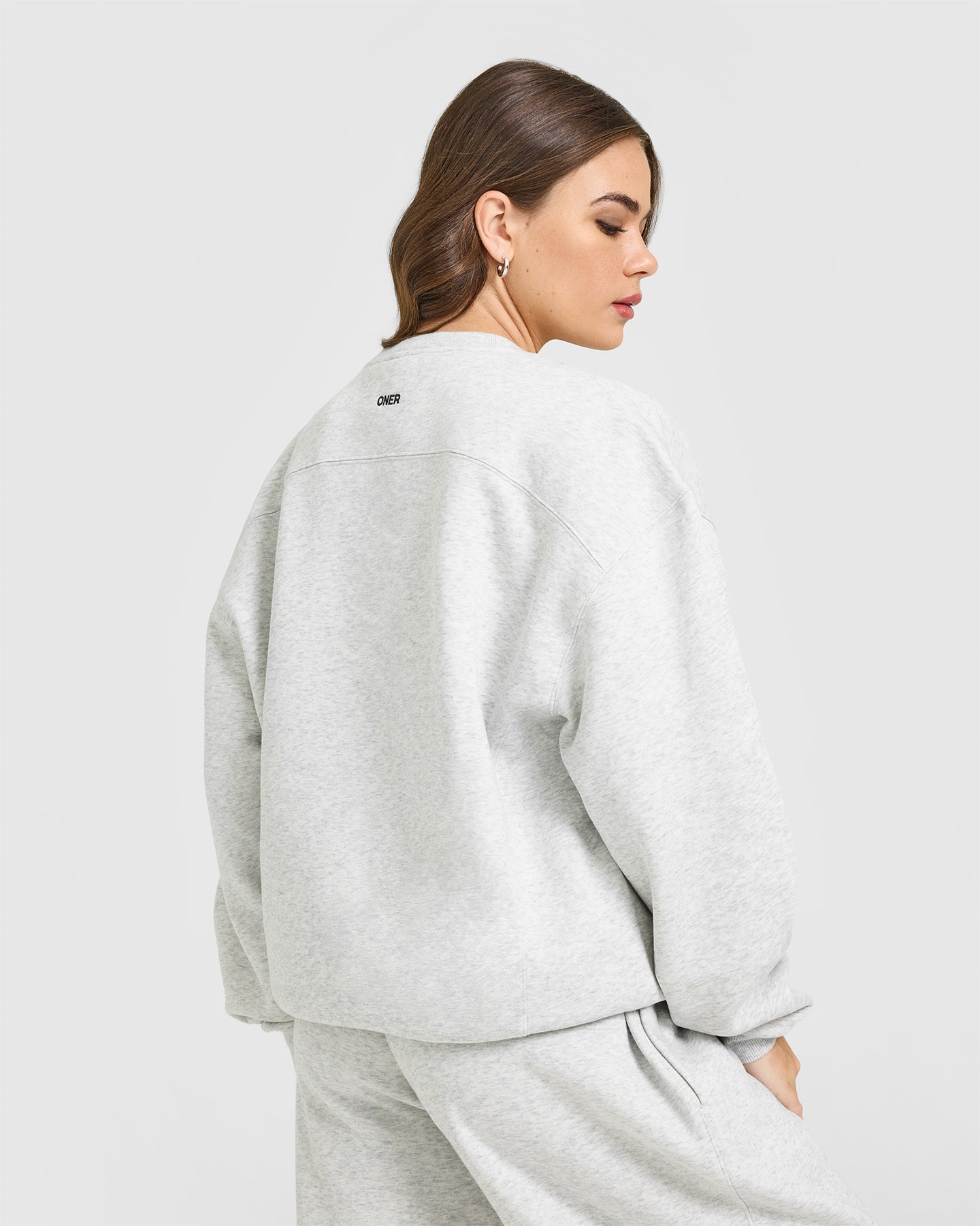 Foundations Crew Neck Sweatshirt | Light Grey Marl - Image 4