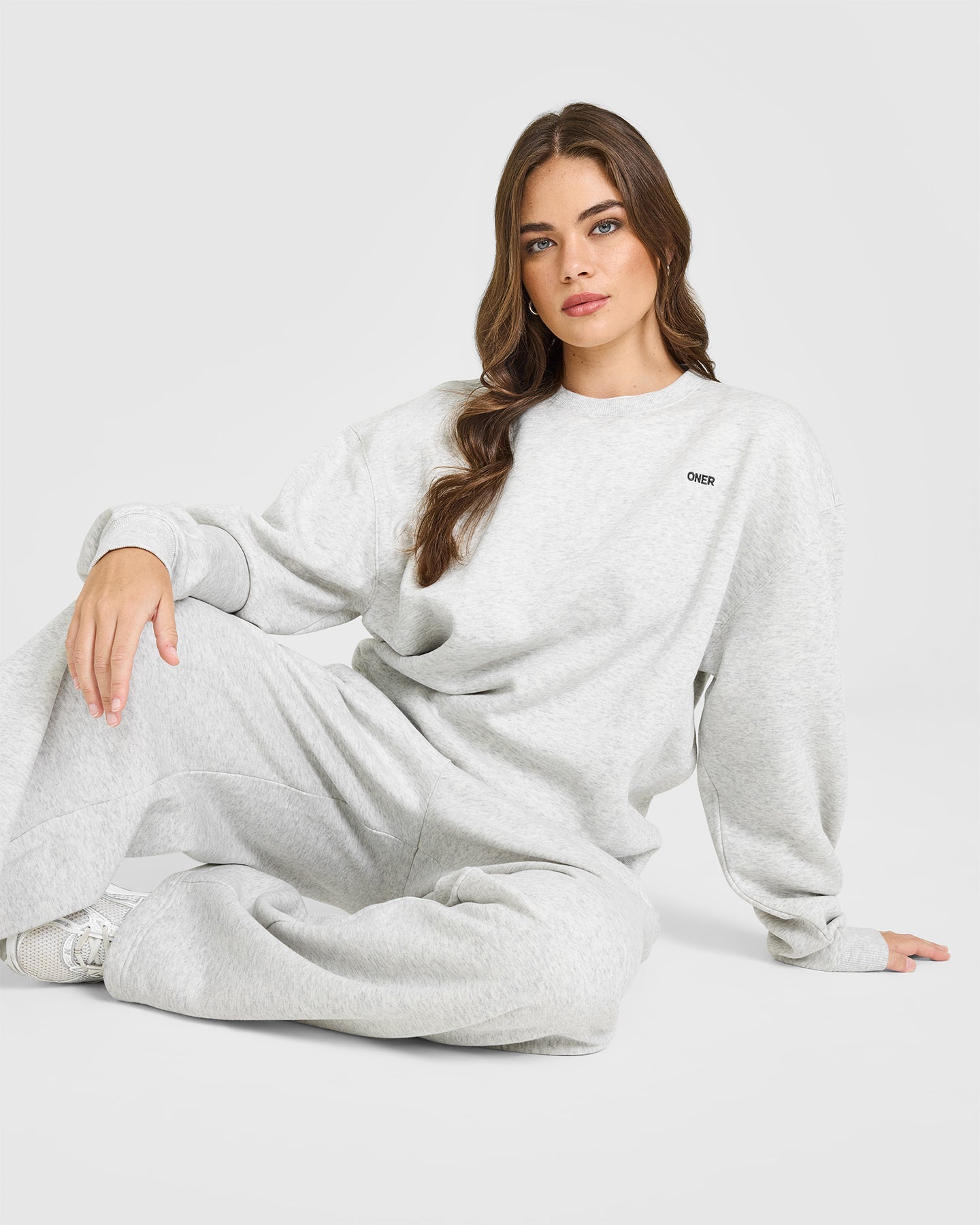 Foundations Crew Neck Sweatshirt | Light Grey Marl - Image 6