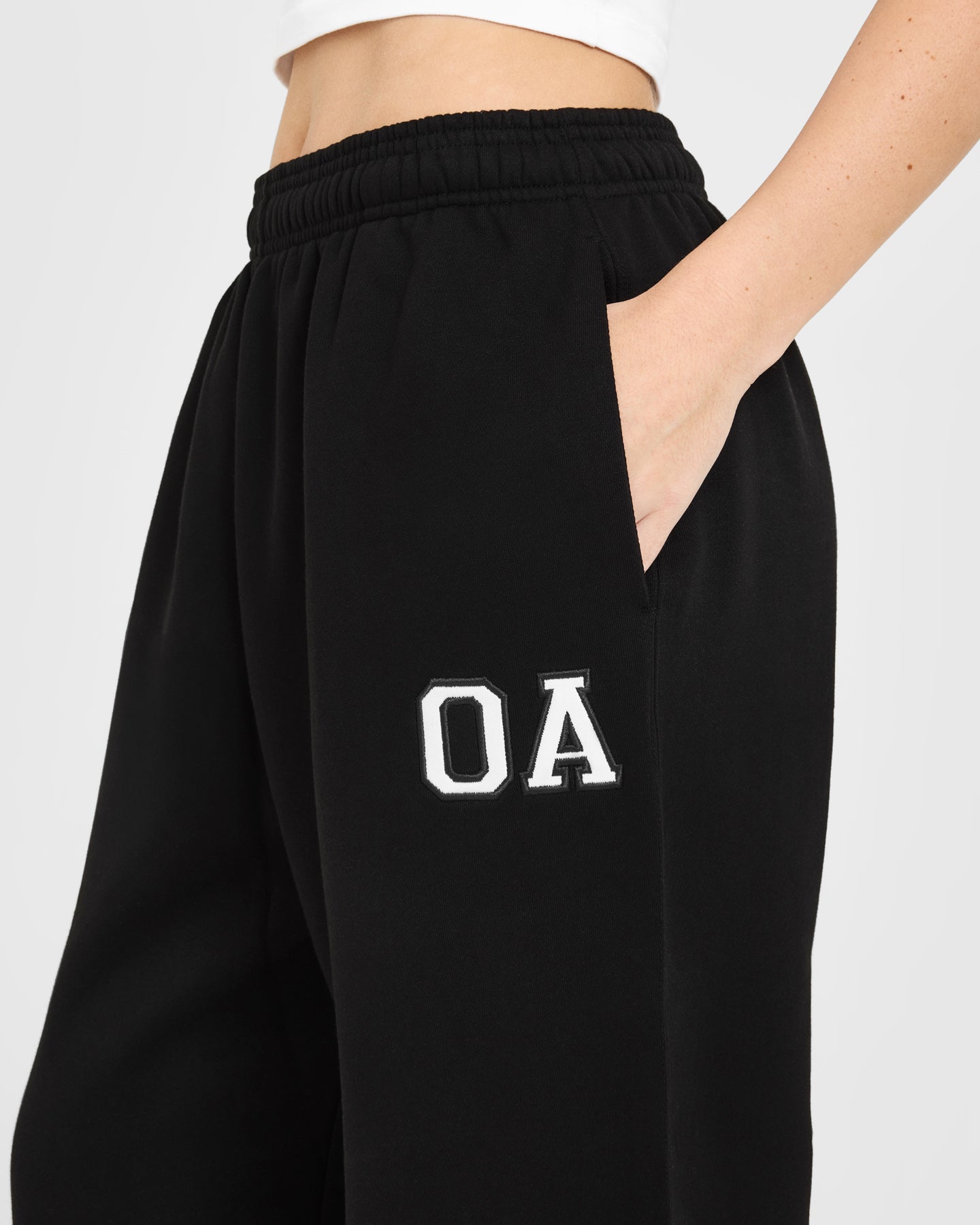 Foundations Oversized Oner Girlfriend Joggers | Black - Image 4