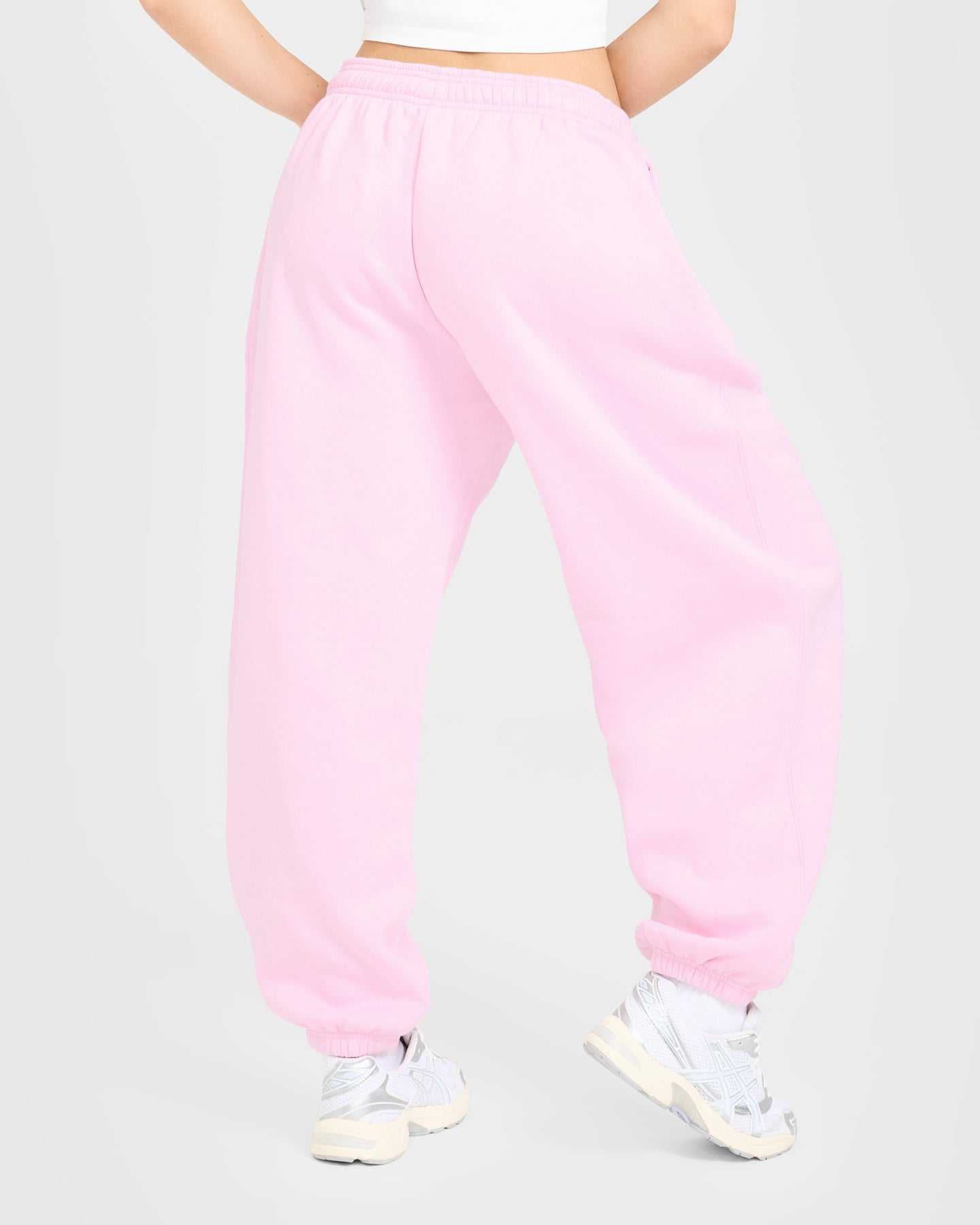 Foundations Oversized Oner Girlfriend Joggers | Chalk Pink - Image 4