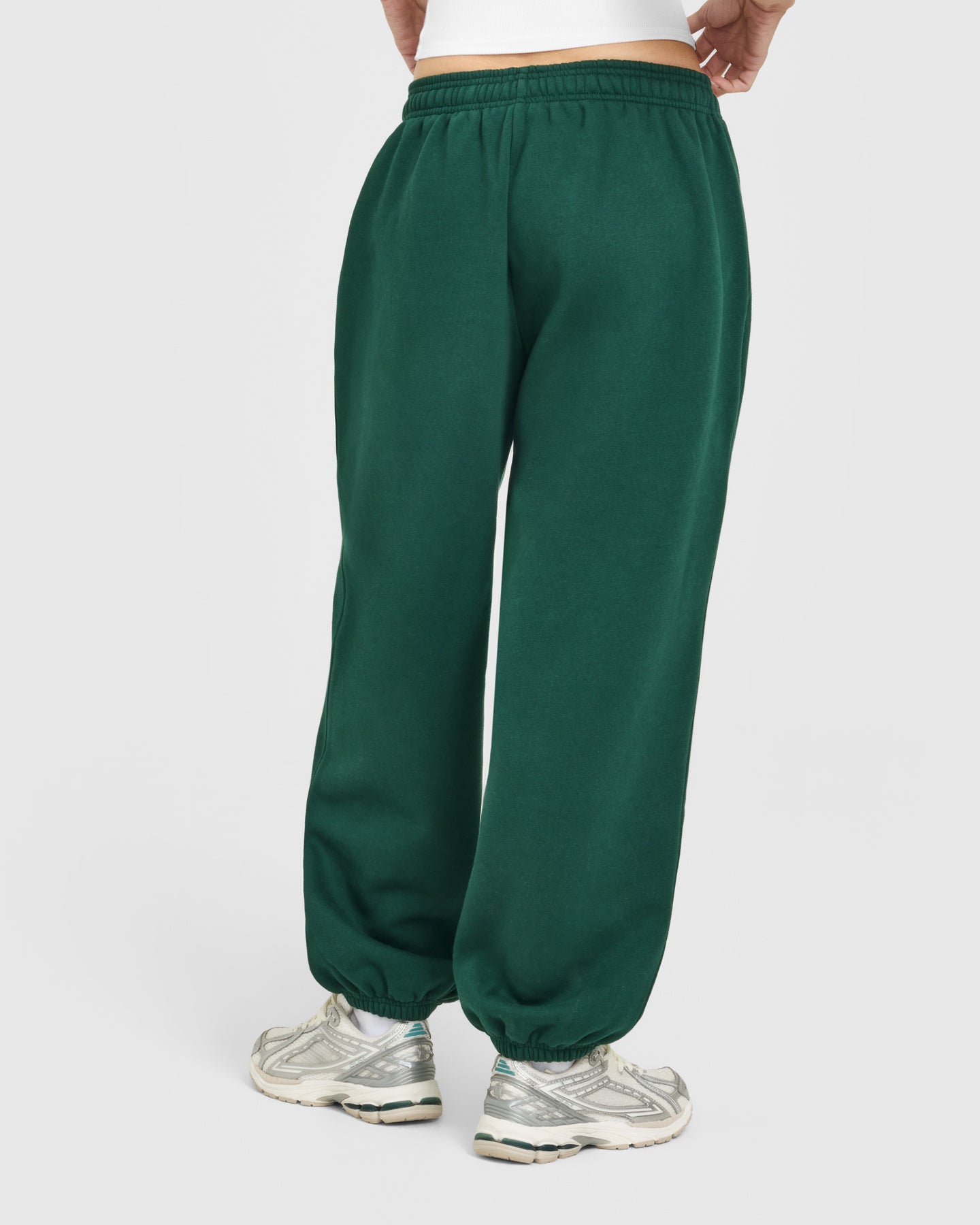 Foundations Oversized Oner Girlfriend Joggers | Racing Green - Image 4