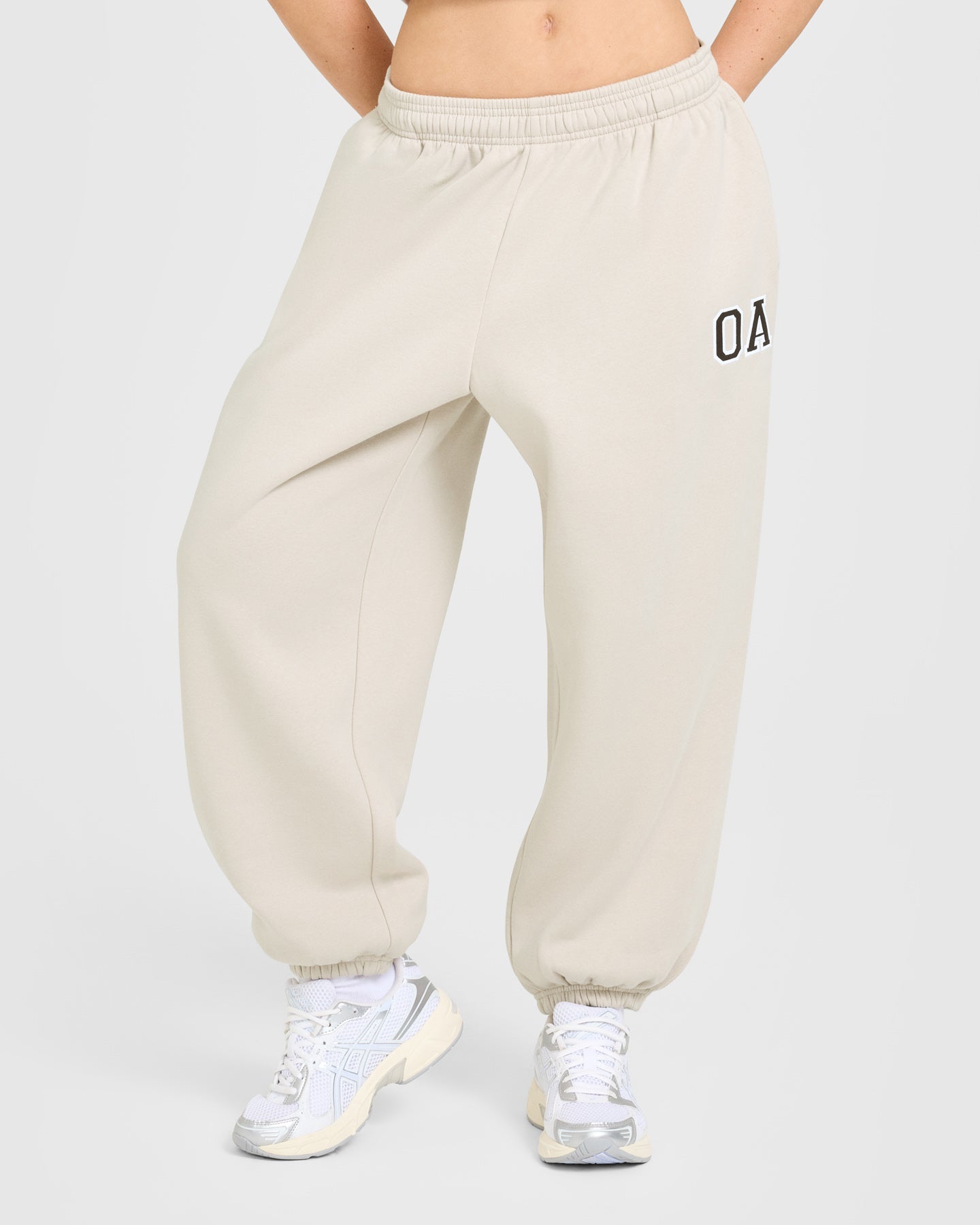 Foundations Oversized Oner Girlfriend Joggers | Sand