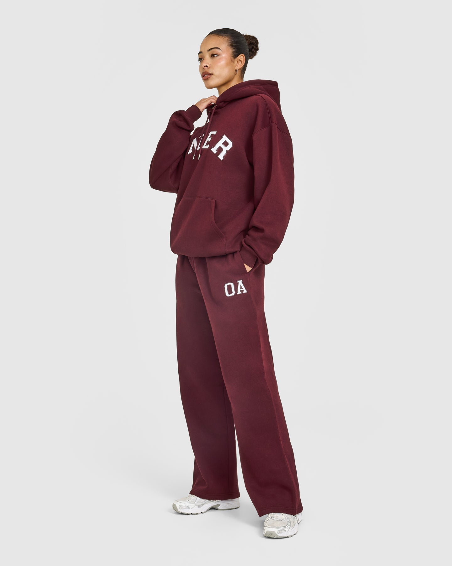 Foundations Oversized Oner Girlfriend Straight Leg Joggers | Rosewood - Image 3