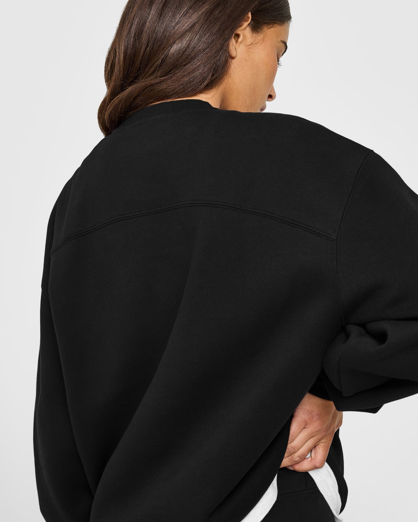 Foundations Oversized Oner Girlfriend Sweatshirt | Black - Image 4