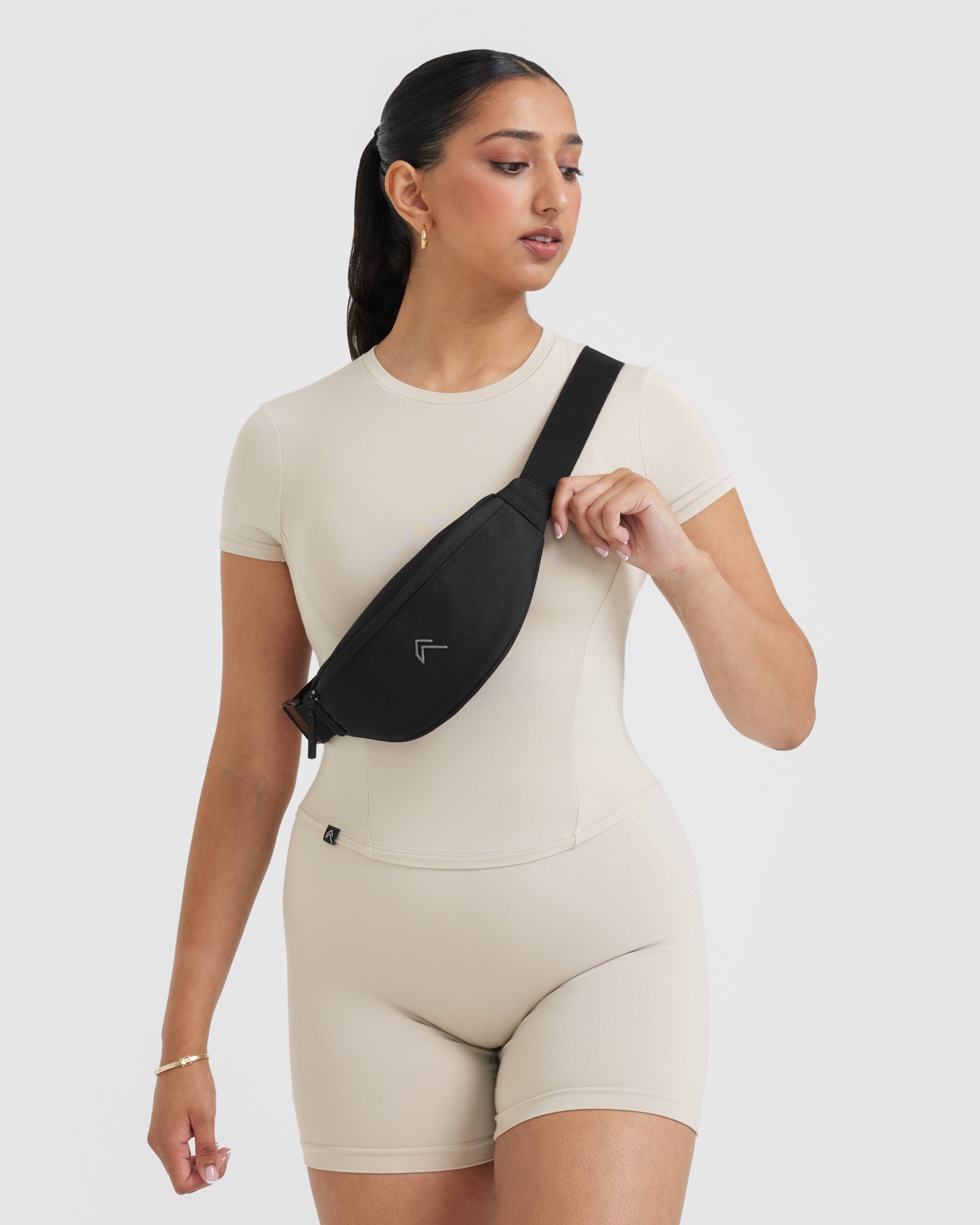 Alternative view of Classic Canvas Bumbag | Black