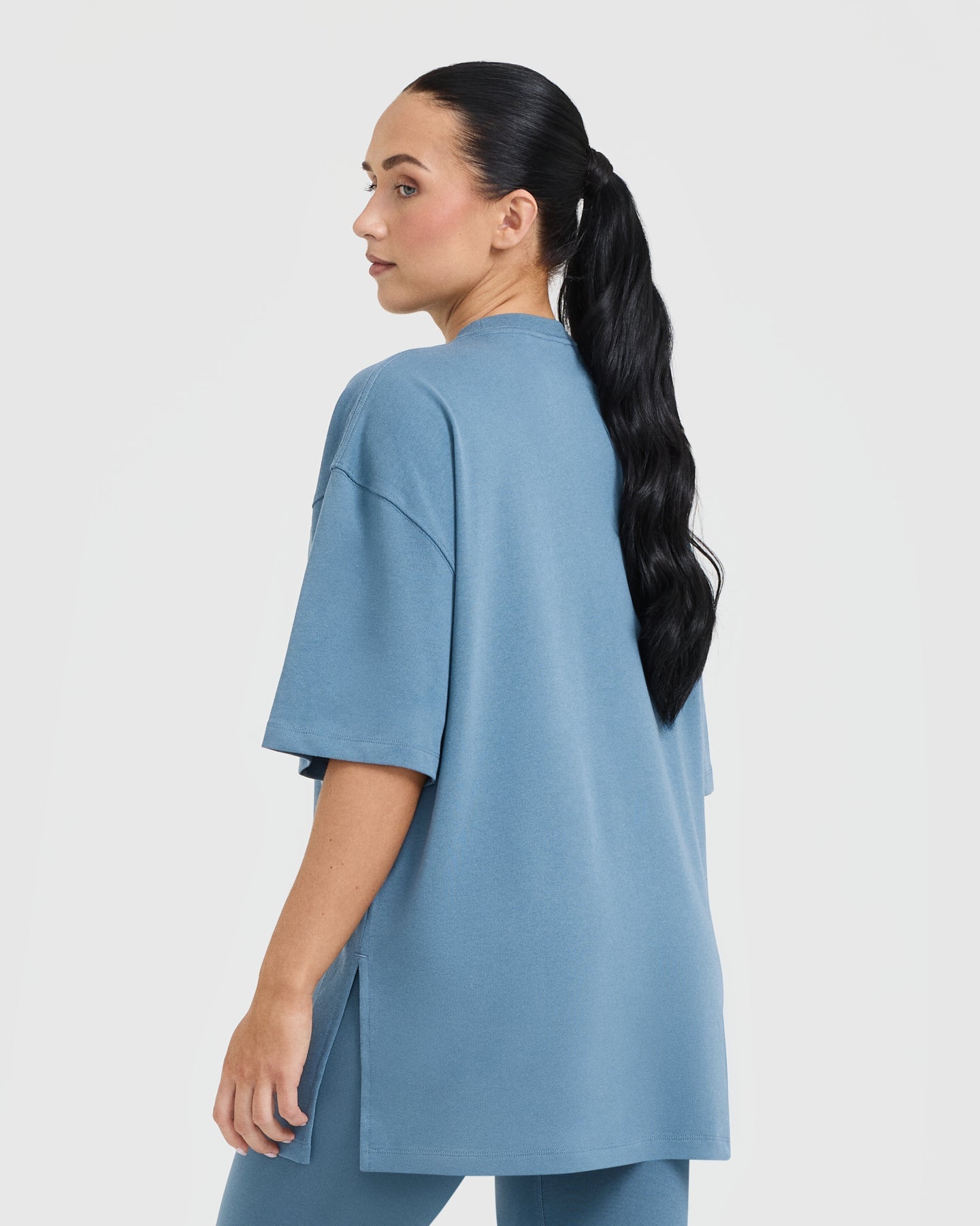 Alternative view of Classic Oner Graphic Longline T-Shirt | Moonstone Blue