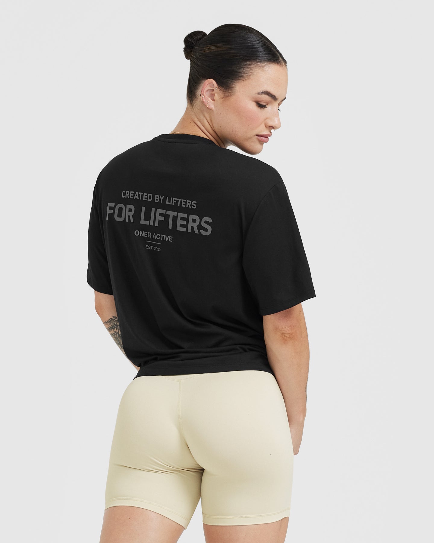 Alternative view of Classic Lifters Graphic Oversized Lightweight T-Shirt | Black