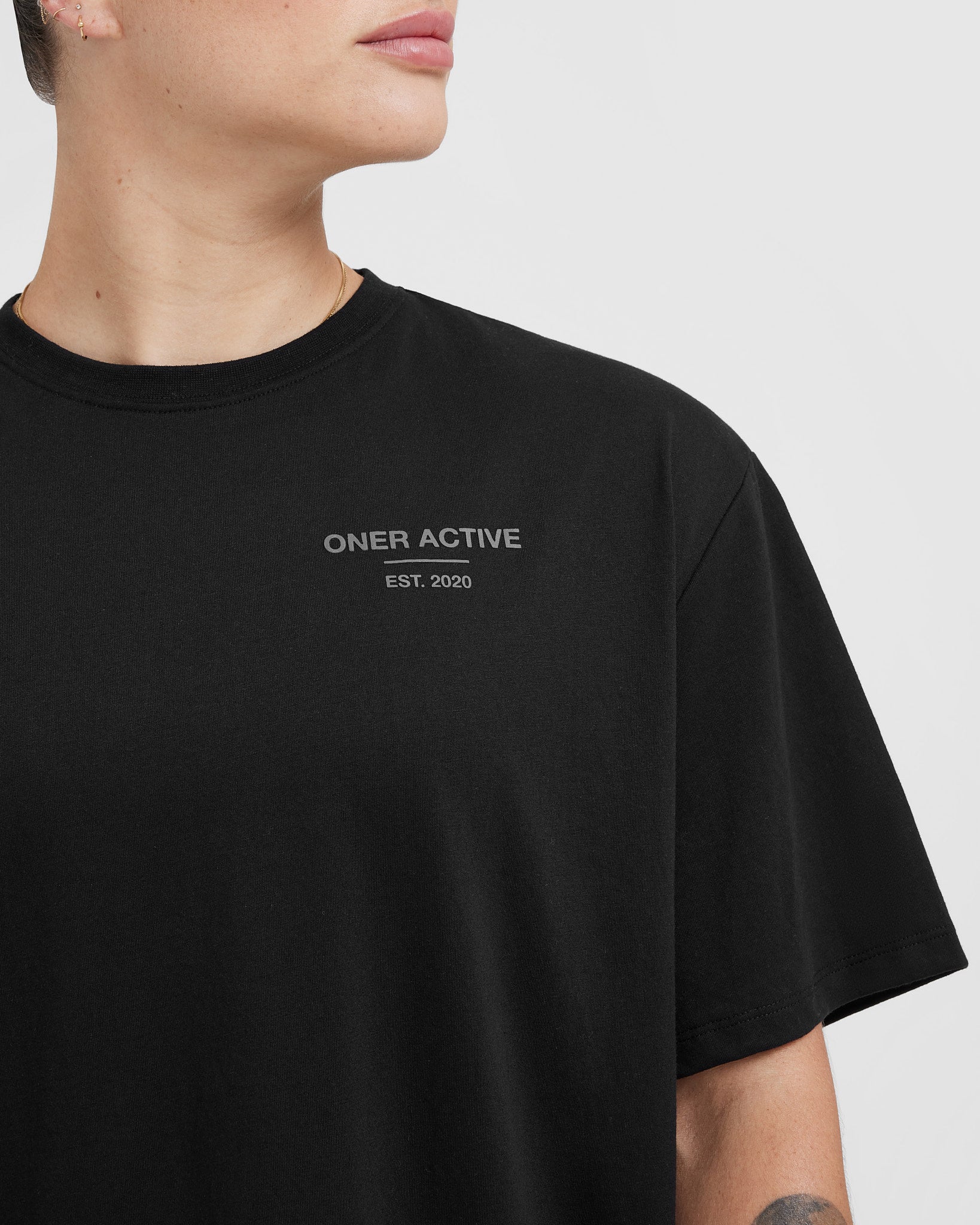 Classic Lifters Graphic Oversized Lightweight T-Shirt | Black - Image 4