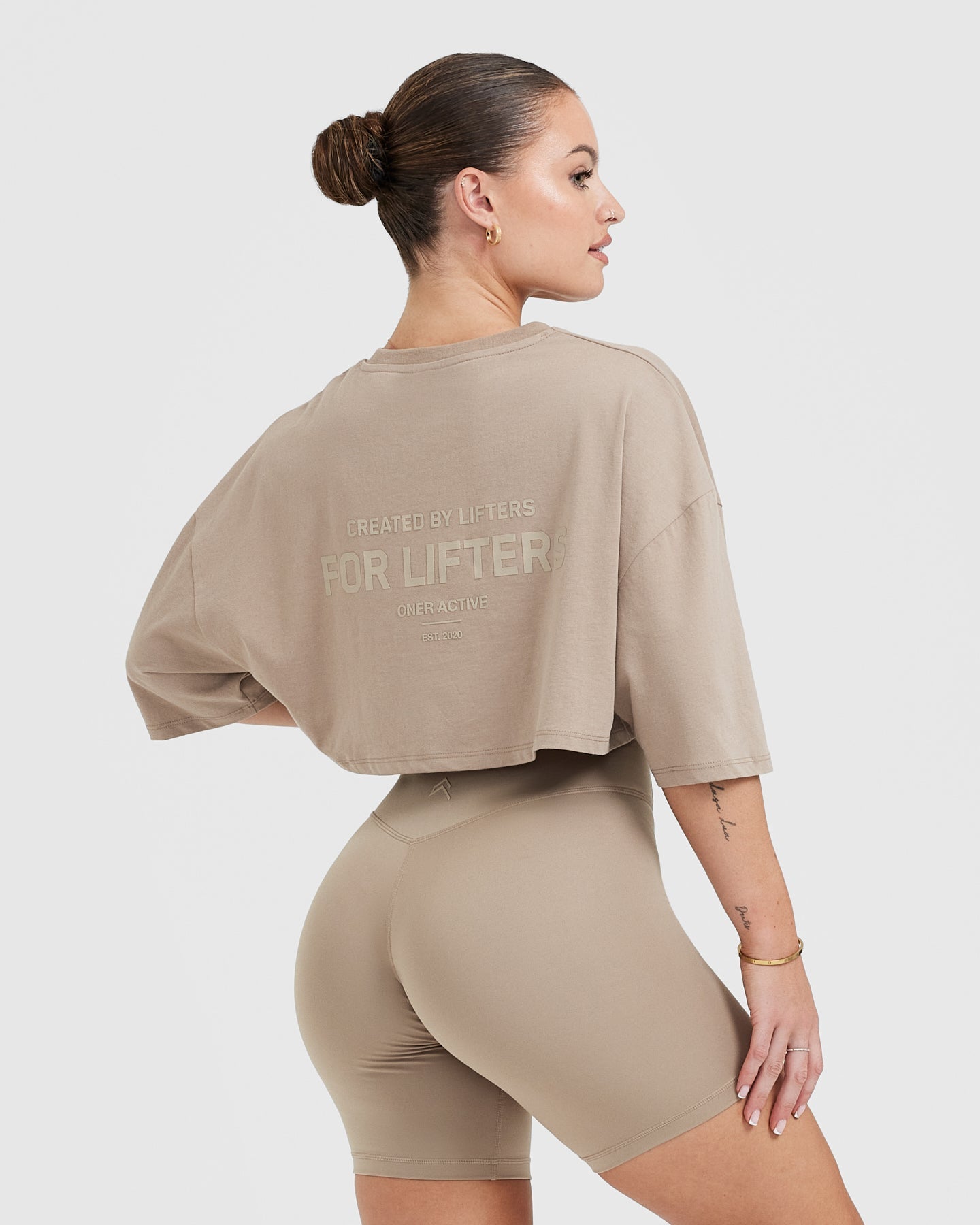 Alternative view of Classic Lifters Graphic Relaxed Crop Lightweight T-Shirt | Sandstone