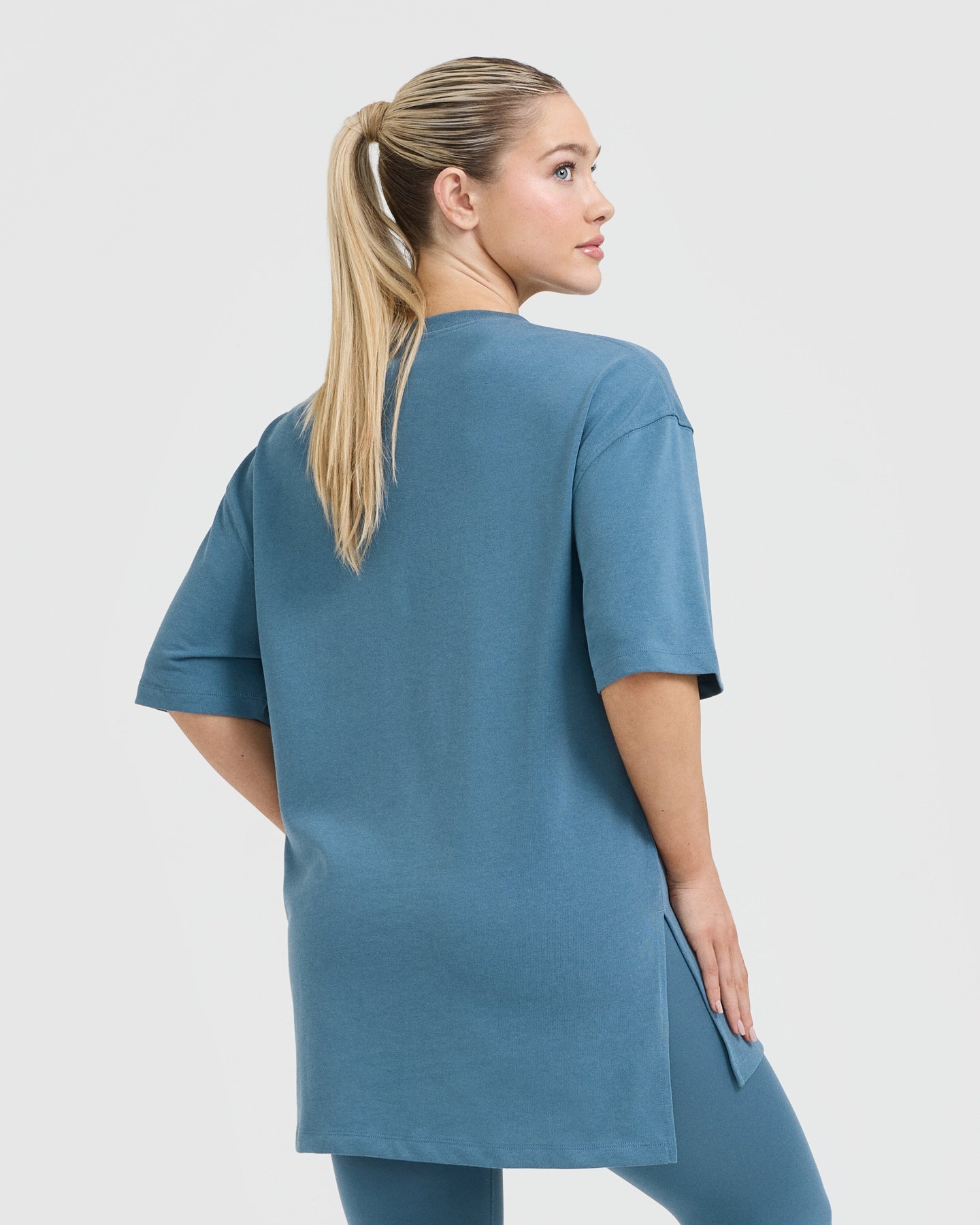 Alternative view of Classic Longline T-Shirt | Moonstone Blue