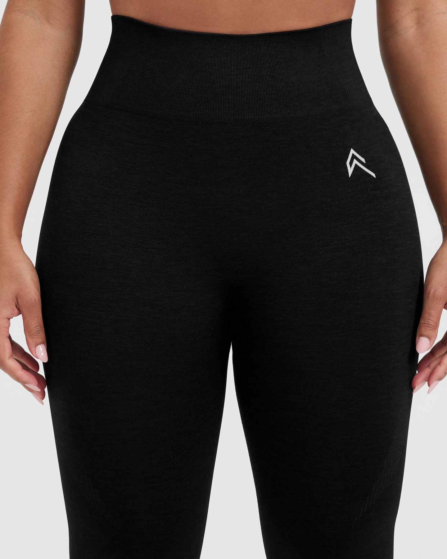 Classic Seamless 2.0 Leggings | Black Marl - Image 4