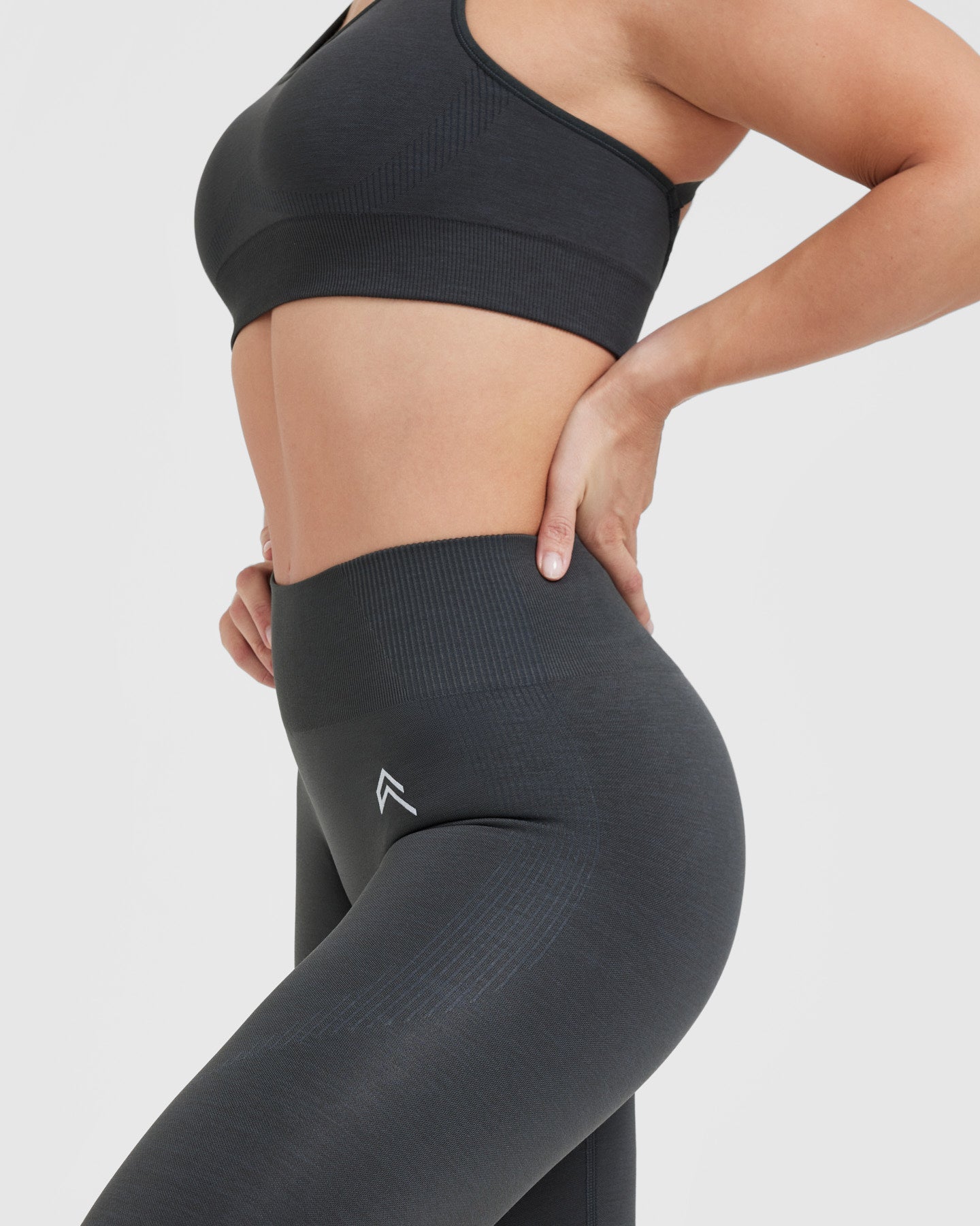 Classic Seamless 2.0 Leggings | Coal Marl - Image 5