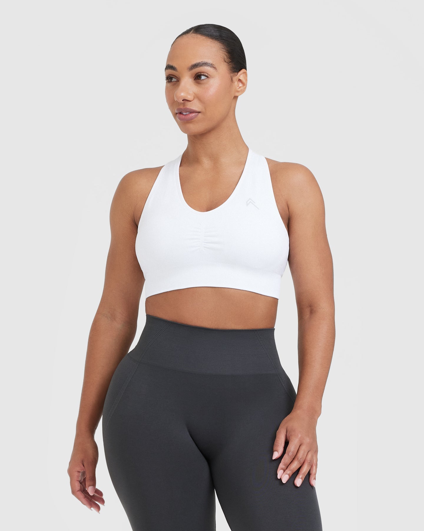 Classic Seamless 2.0 V Neck Bralette | White