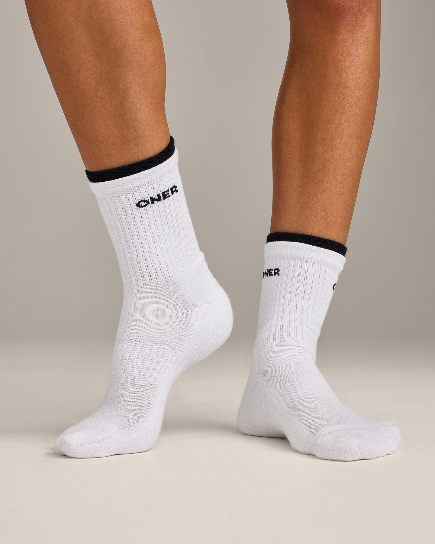 Double Layer Crew Socks 2 Pack | White - Image 4