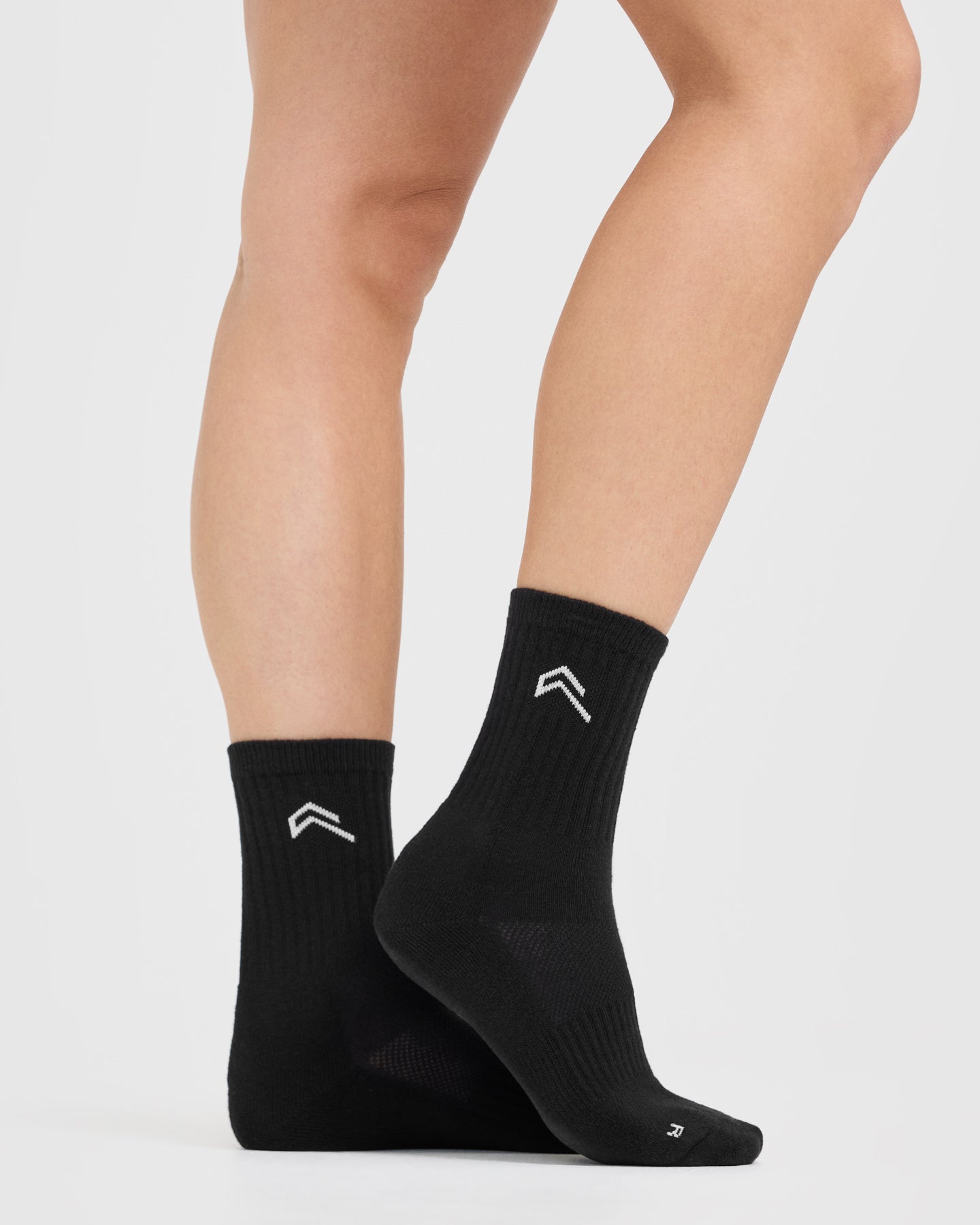 Alternative view of Crew Socks 3 Pack | Black