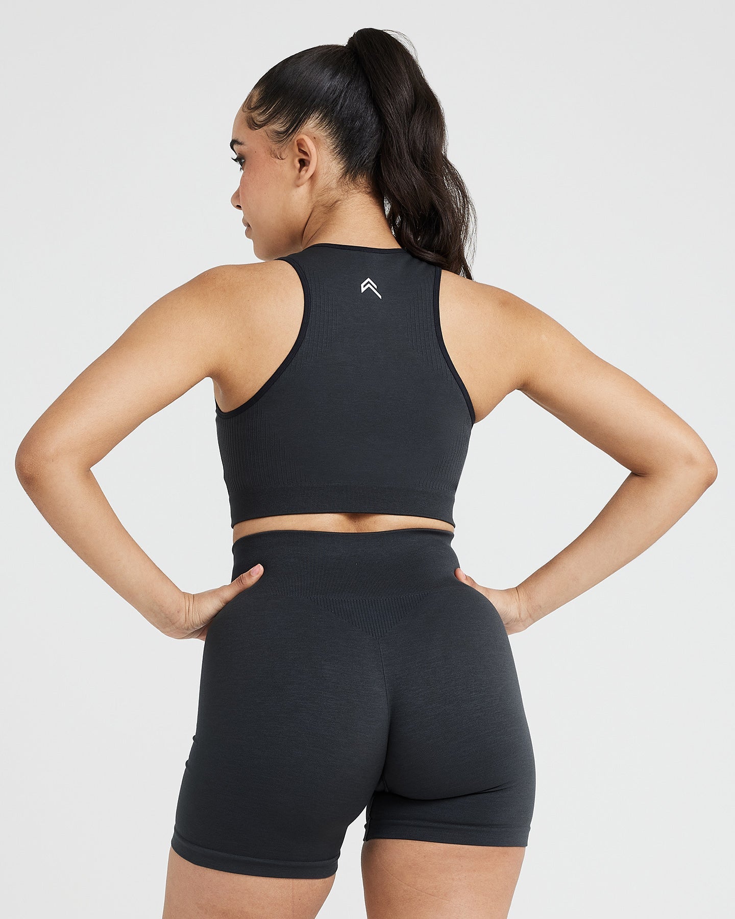 Alternative view of Classic Seamless 2.0 Crop Top | Coal Marl