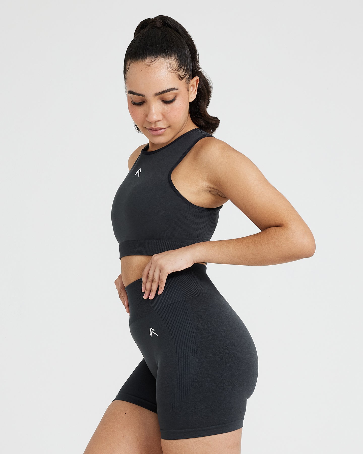Classic Seamless 2.0 Crop Top | Coal Marl - Image 3