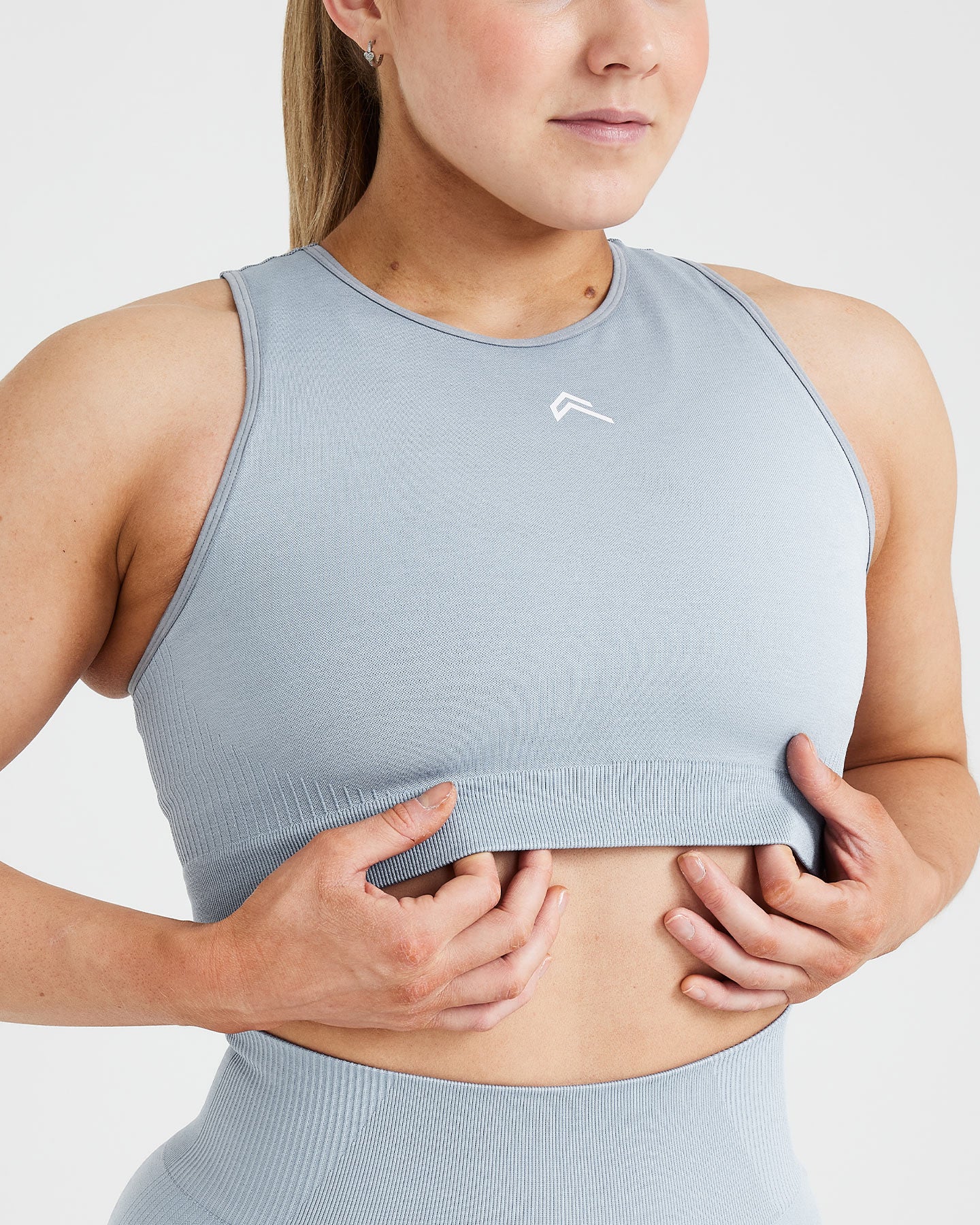 Alternative view of Classic Seamless 2.0 Crop Top | Smoke Grey Marl