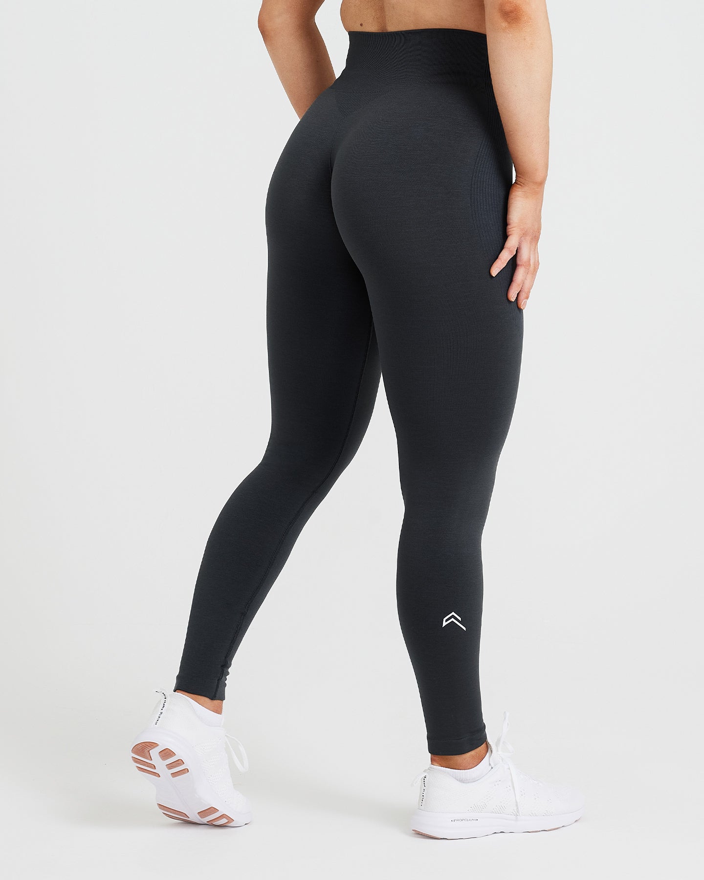 Alternative view of Classic Seamless 2.0 Leggings | Coal Marl