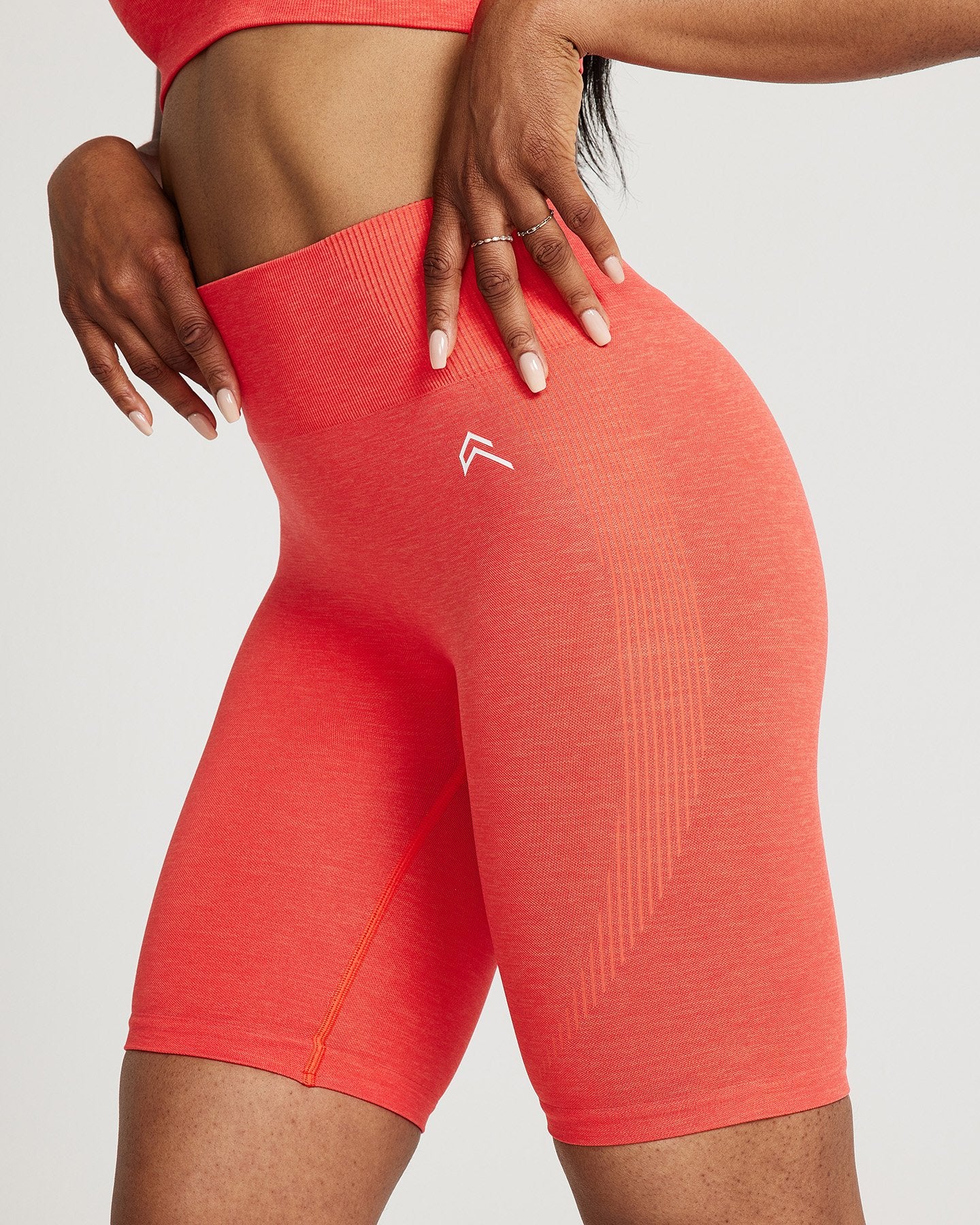 Classic Seamless Cycling Shorts | Coral Marl - Image 4