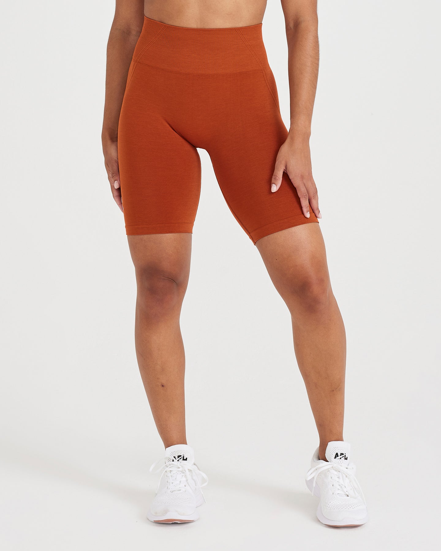 EffortlessLift Seamless Cycling Shorts with White Logo | Warm Copper