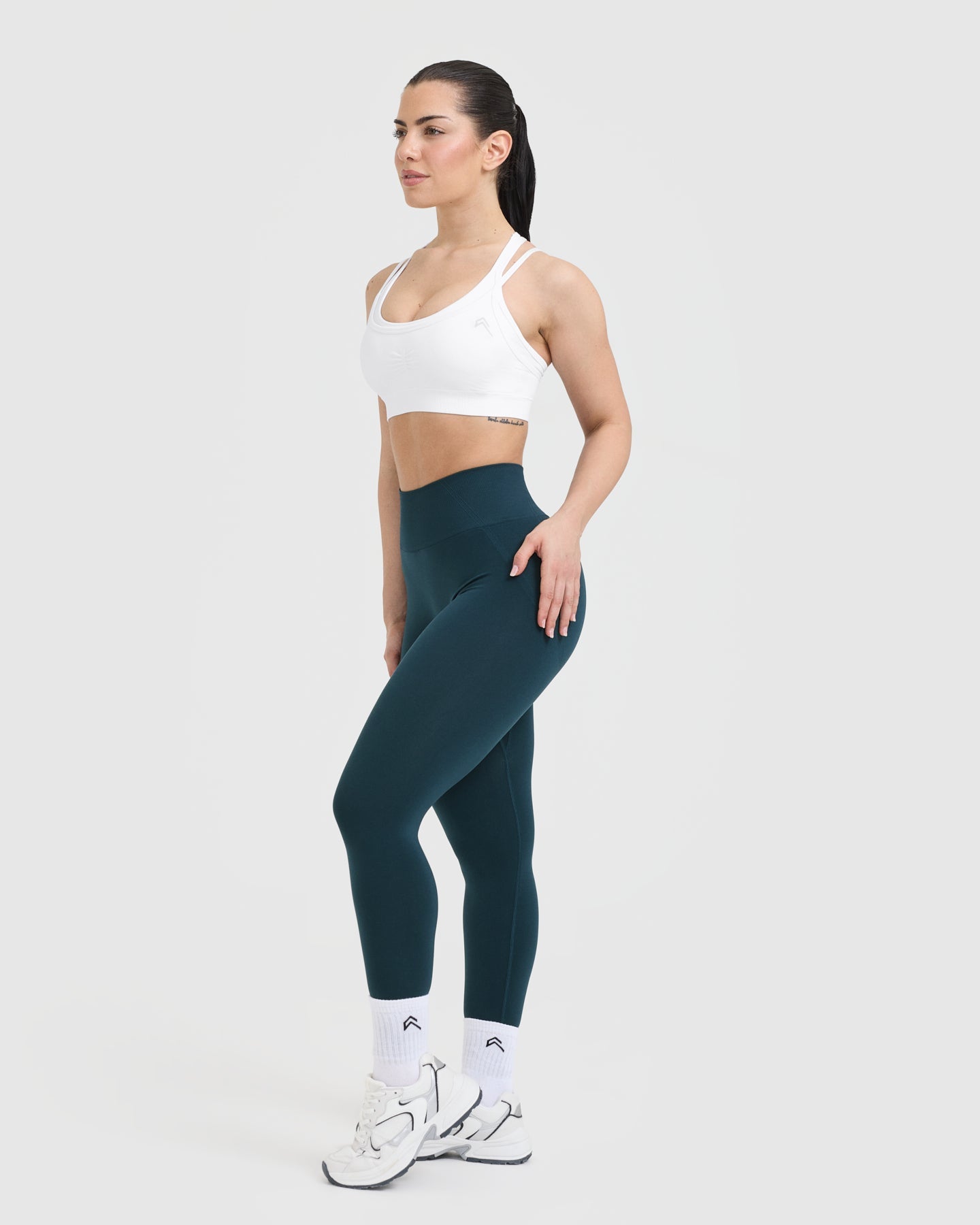 EffortlessLift Seamless Layered Sports Bra | White - Image 3