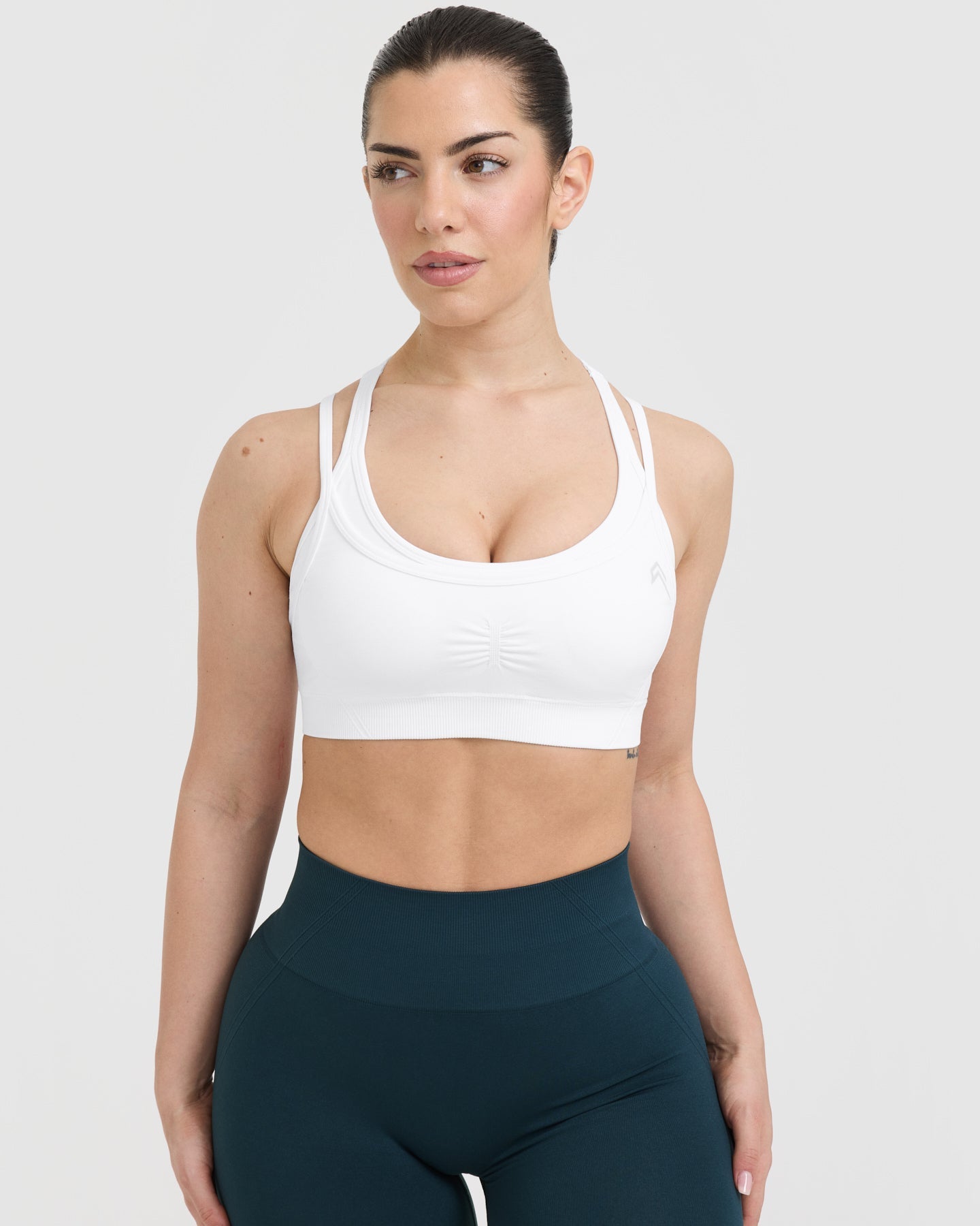 EffortlessLift Seamless Layered Sports Bra | White - Image 4
