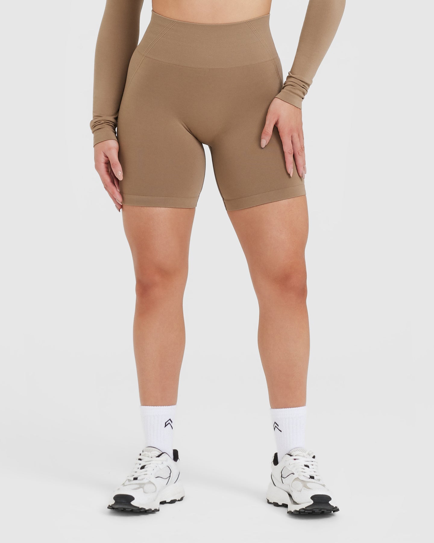 EffortlessLift Seamless Shorts with White Logo | Walnut