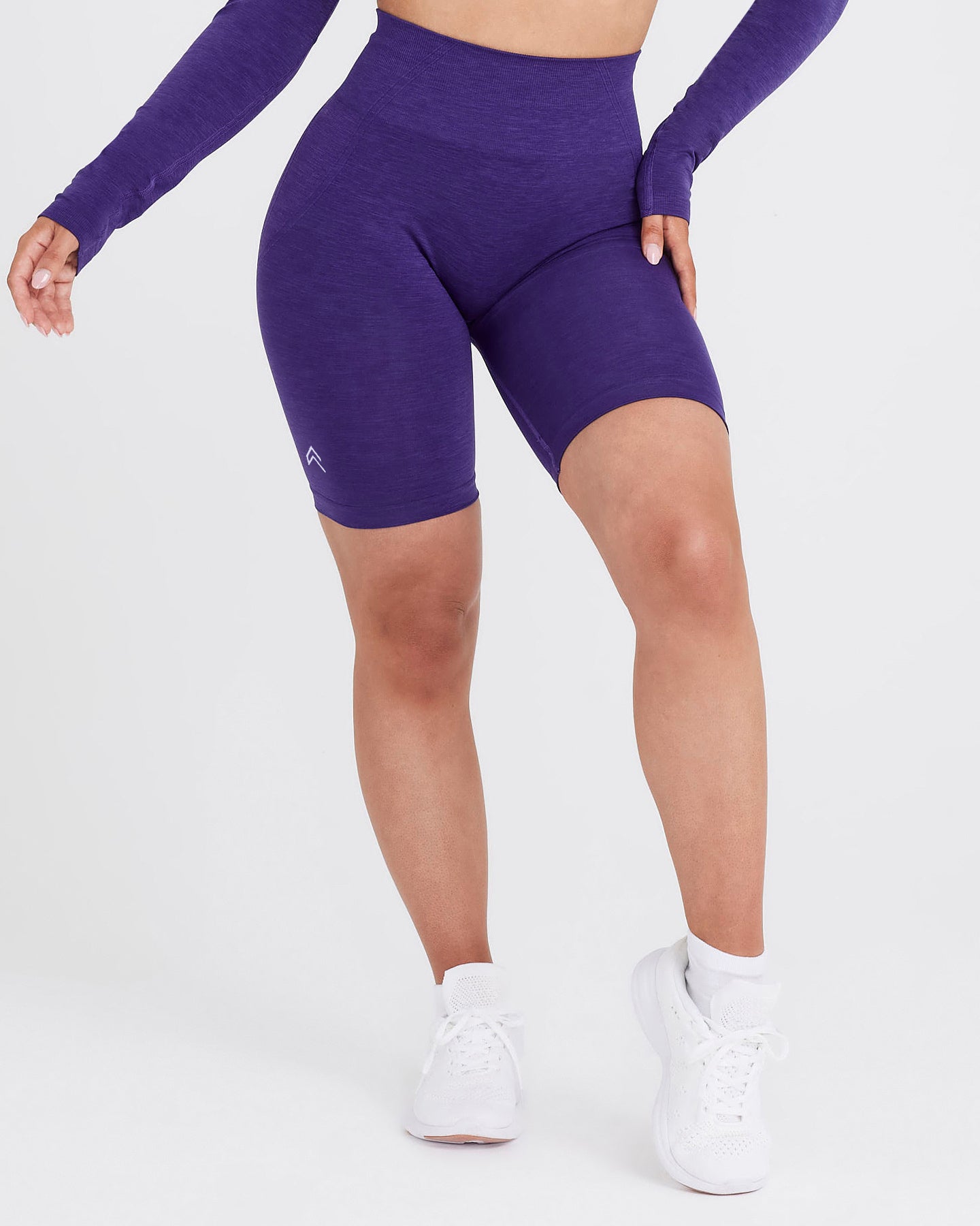 EffortlessLift Seamless Cycling Shorts with White Logo | Amethyst