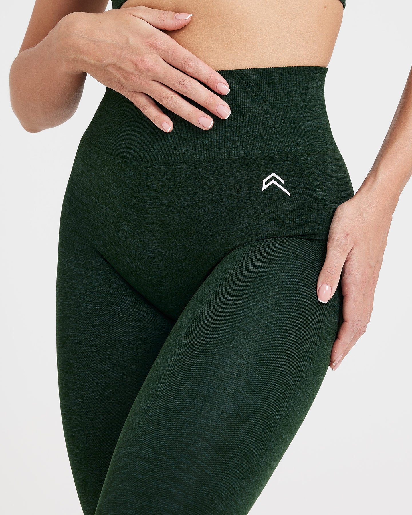 EffortlessLift Seamless Leggings with White Logo | Evergreen - Image 4